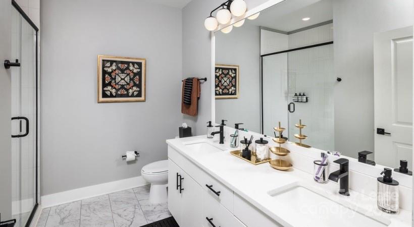 2408 South Boulevard B2 Property Photo 28