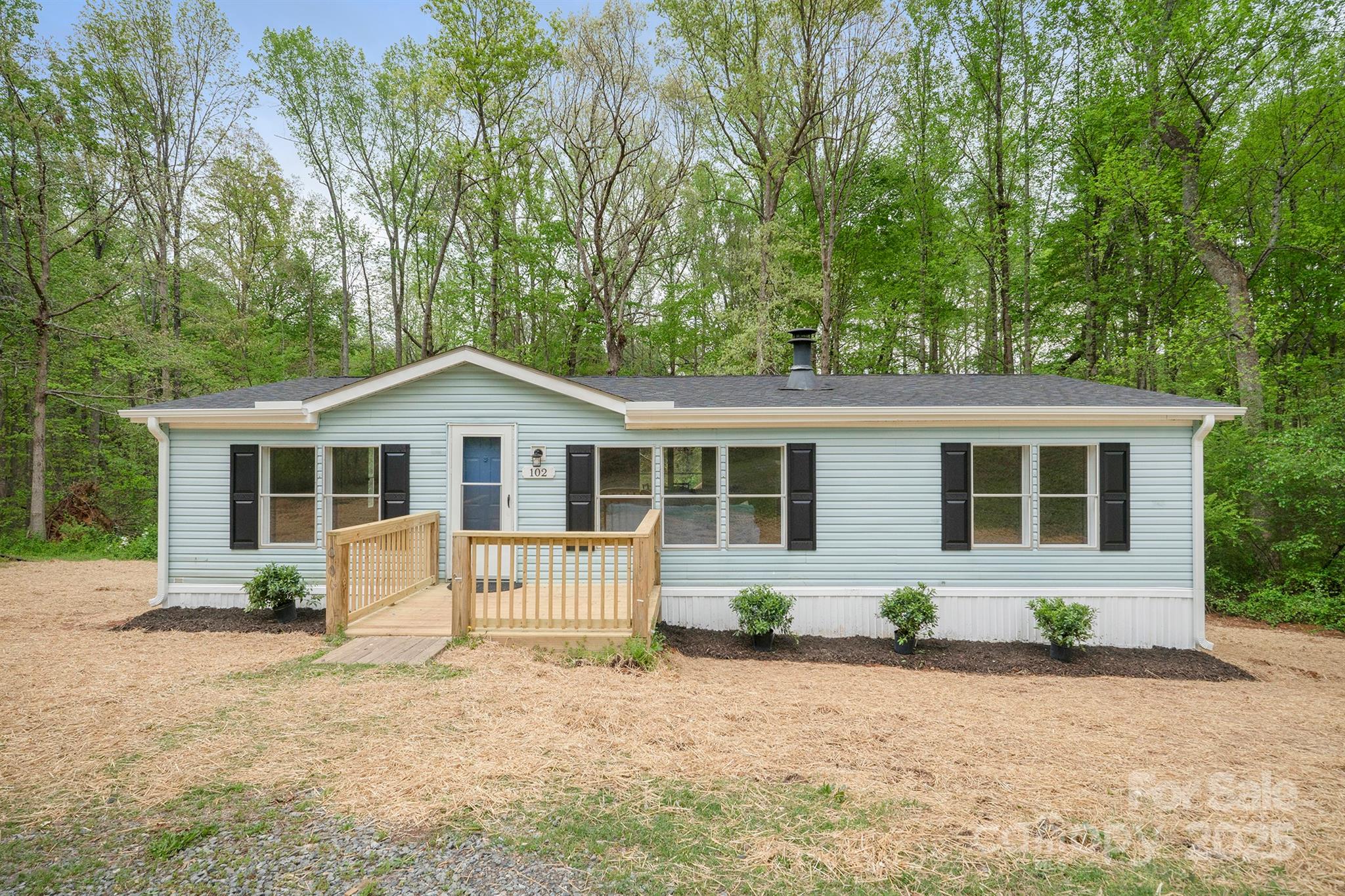 102 Lansdale Avenue Property Photo