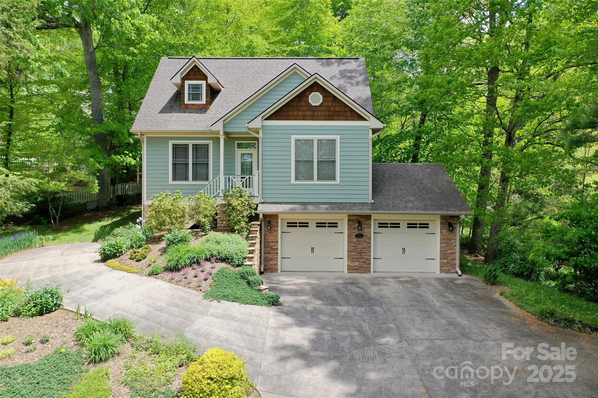 59 Bowden Lane Property Photo