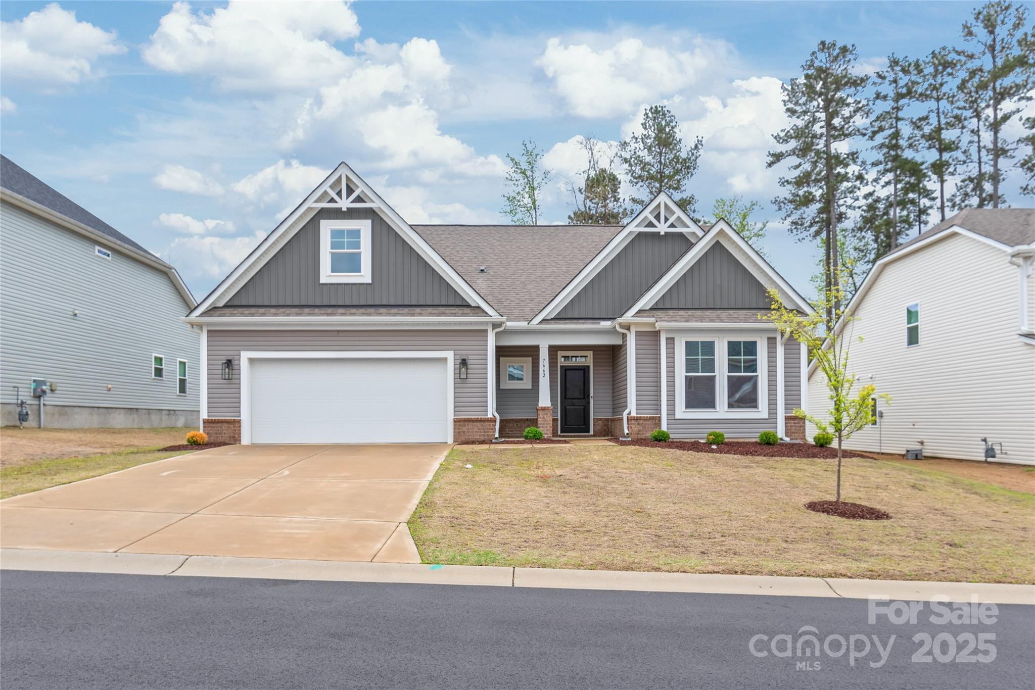 7662 Tanglewood Way Property Photo