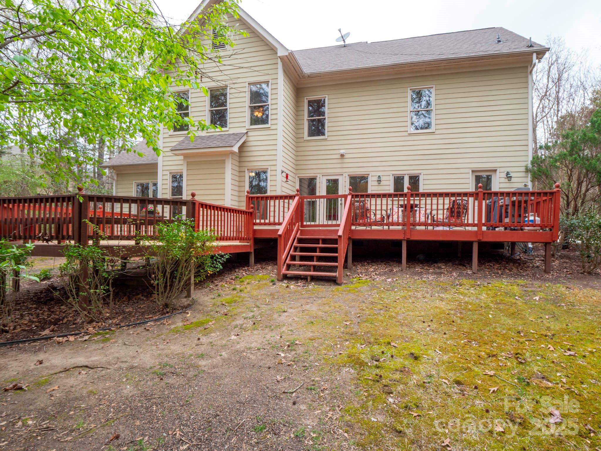 6108 Mcilwaine Road Property Photo 7