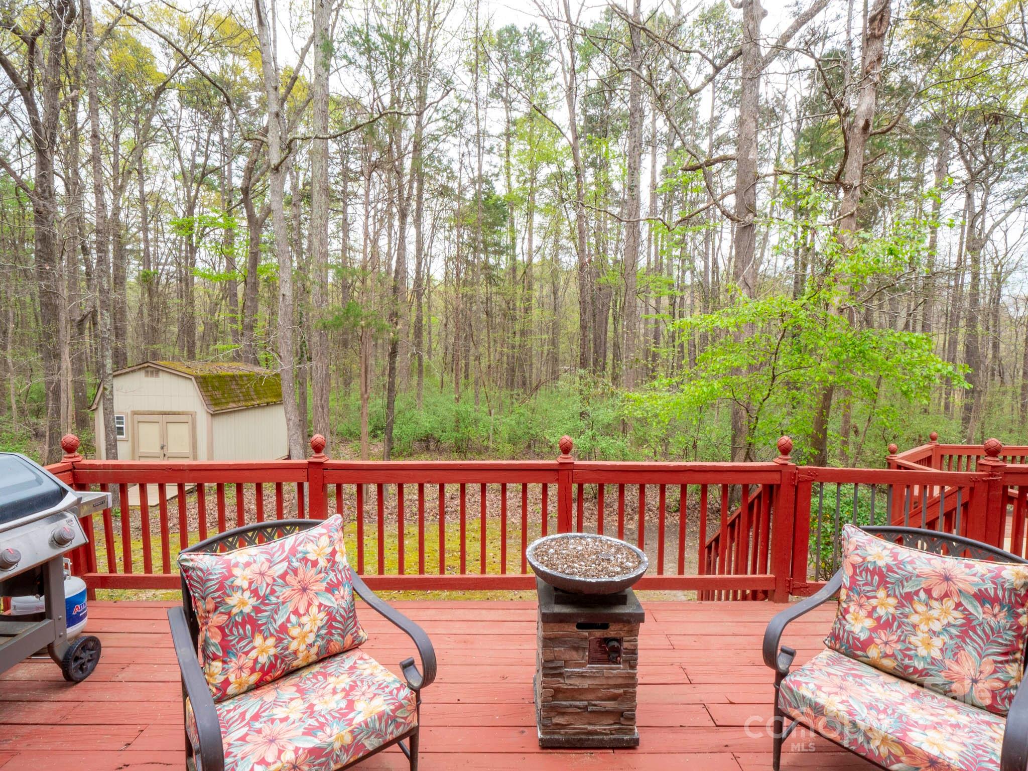 6108 Mcilwaine Road Property Photo 9