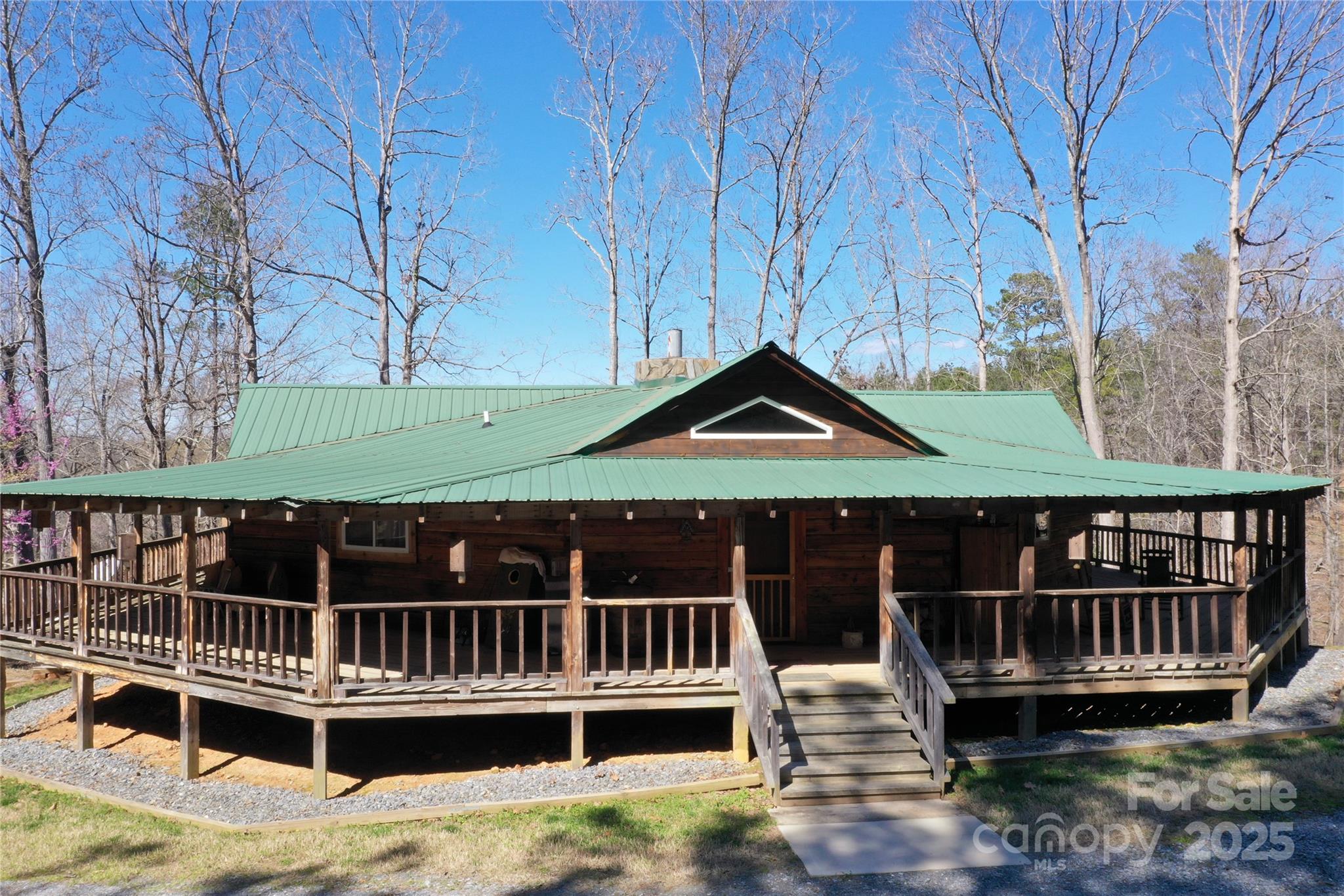 898 Burnt Gin Road Property Photo