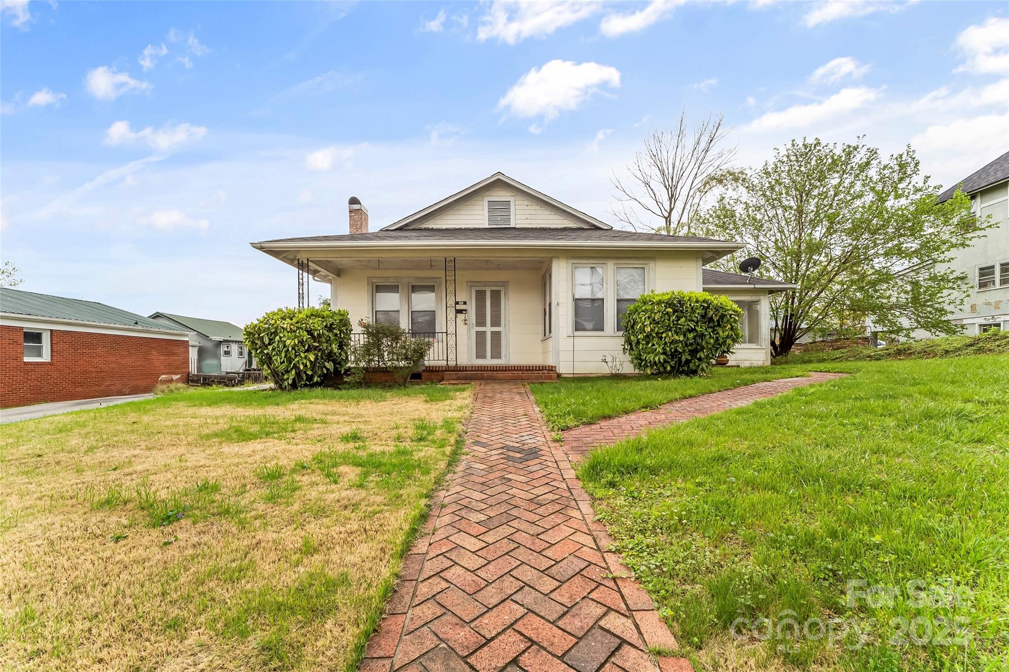 88 State Street Property Photo