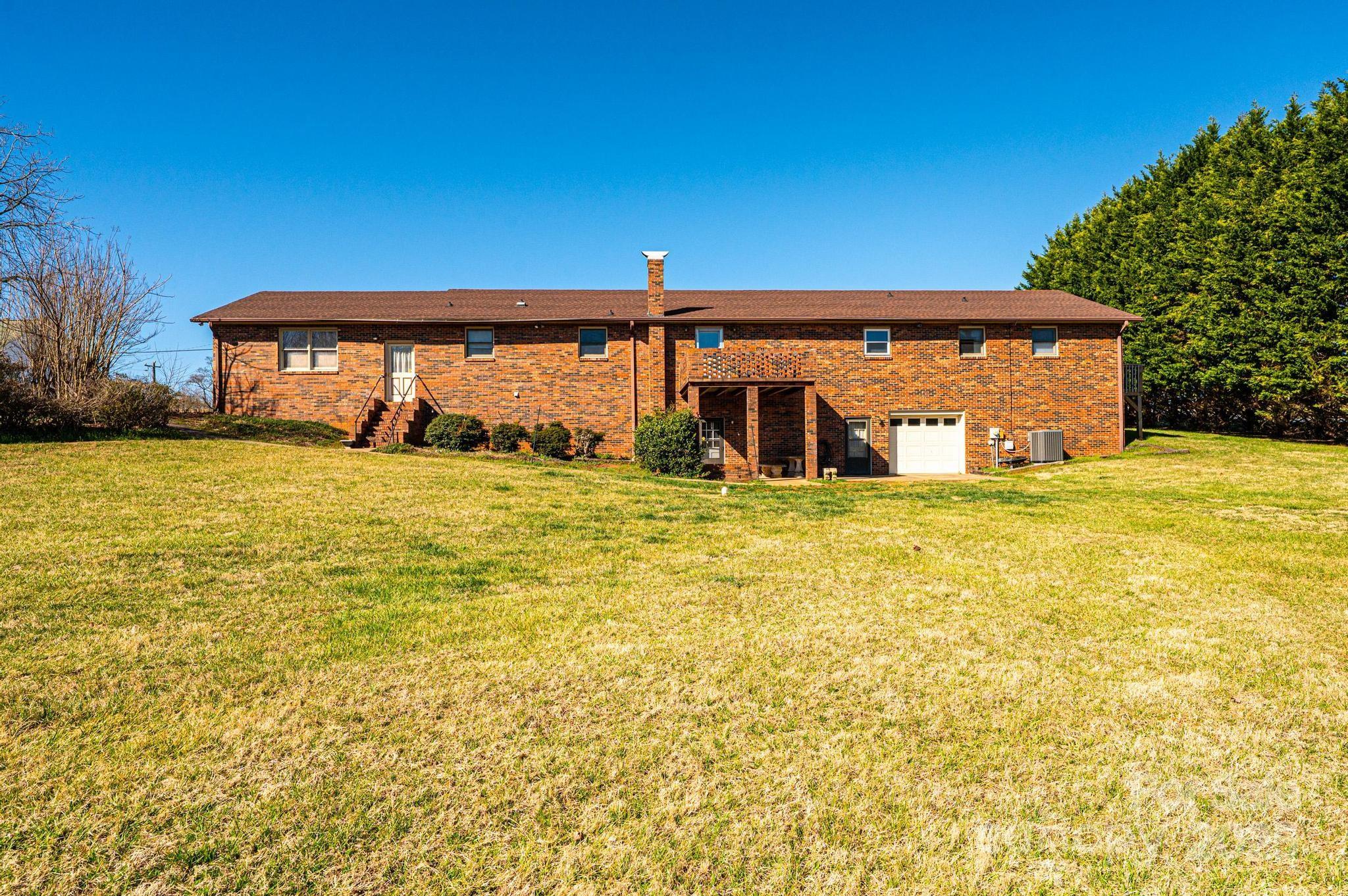 1221 Connelly Springs Road Property Photo 16