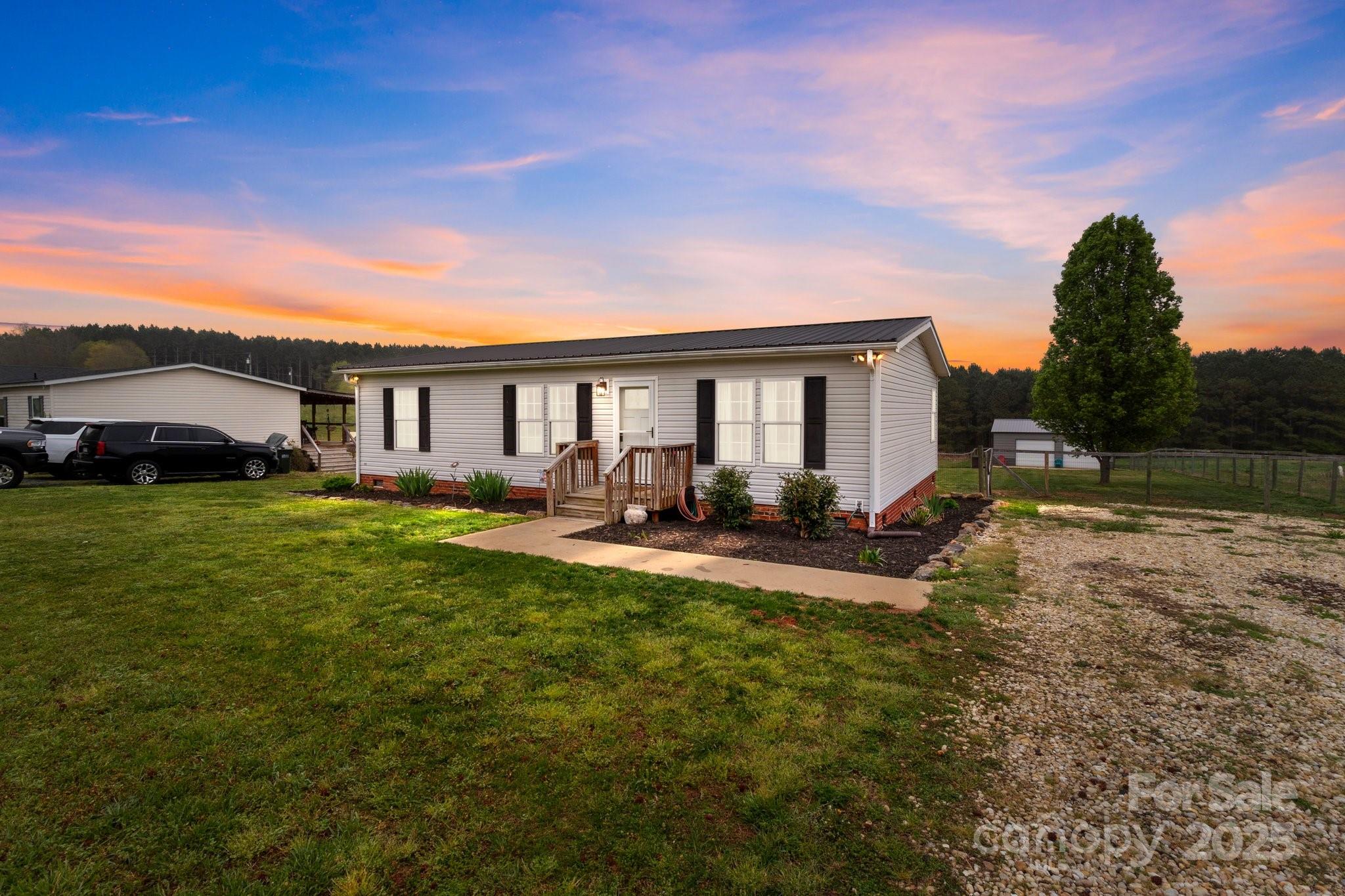 34958 Lowder Road Property Photo