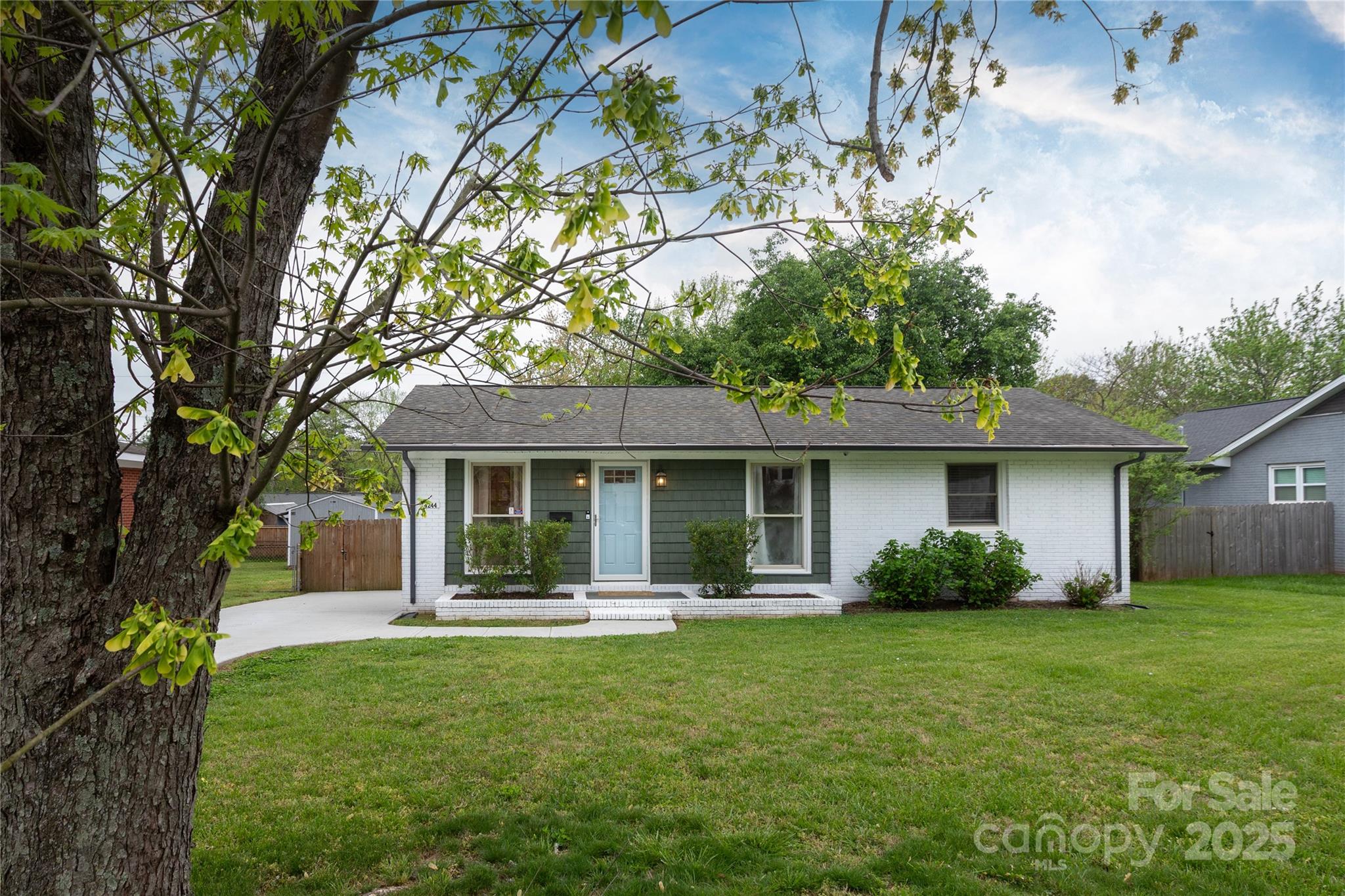 4244 Donnybrook Place Property Photo 3