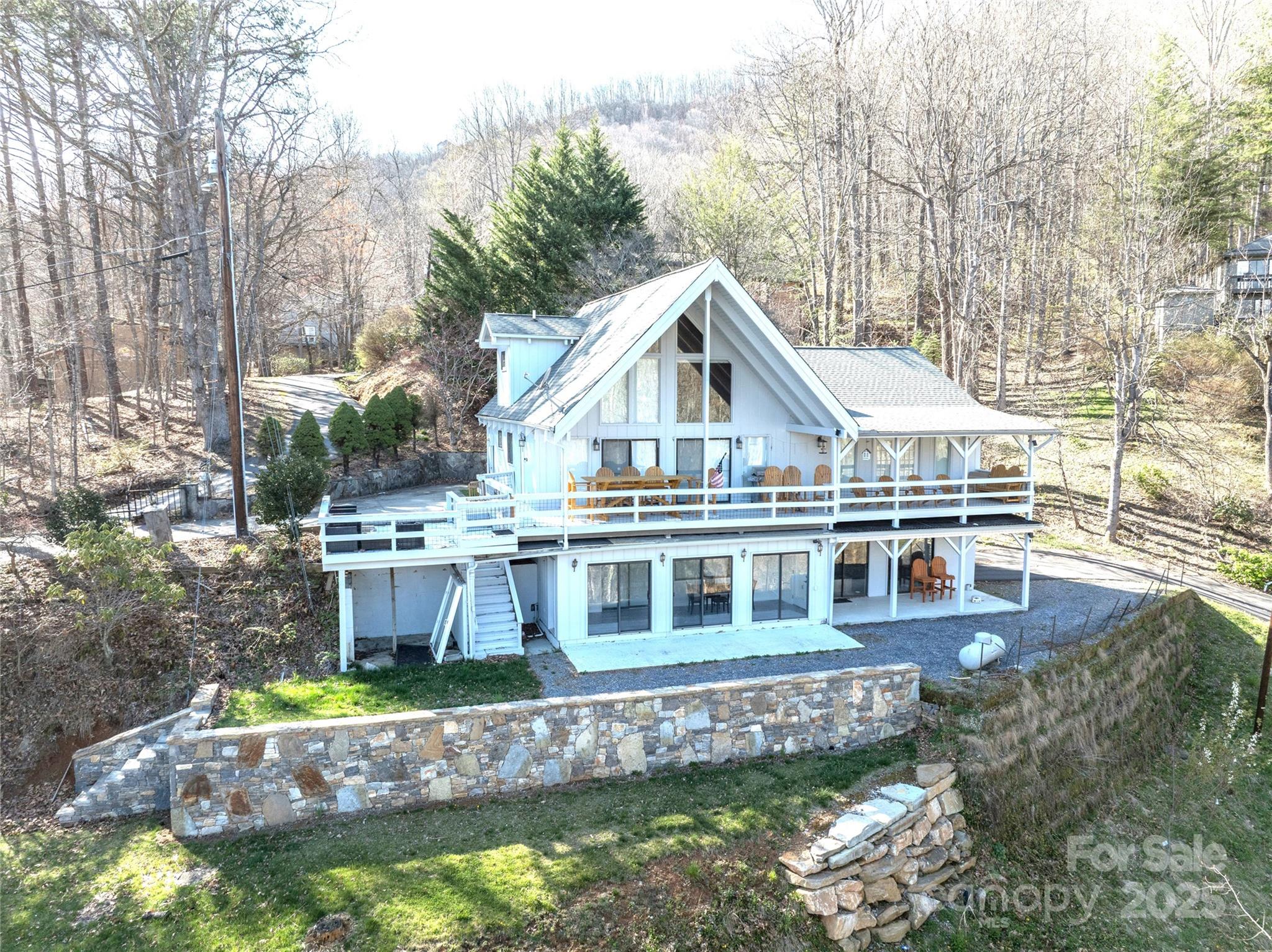 158 Blackberry Lane Property Photo