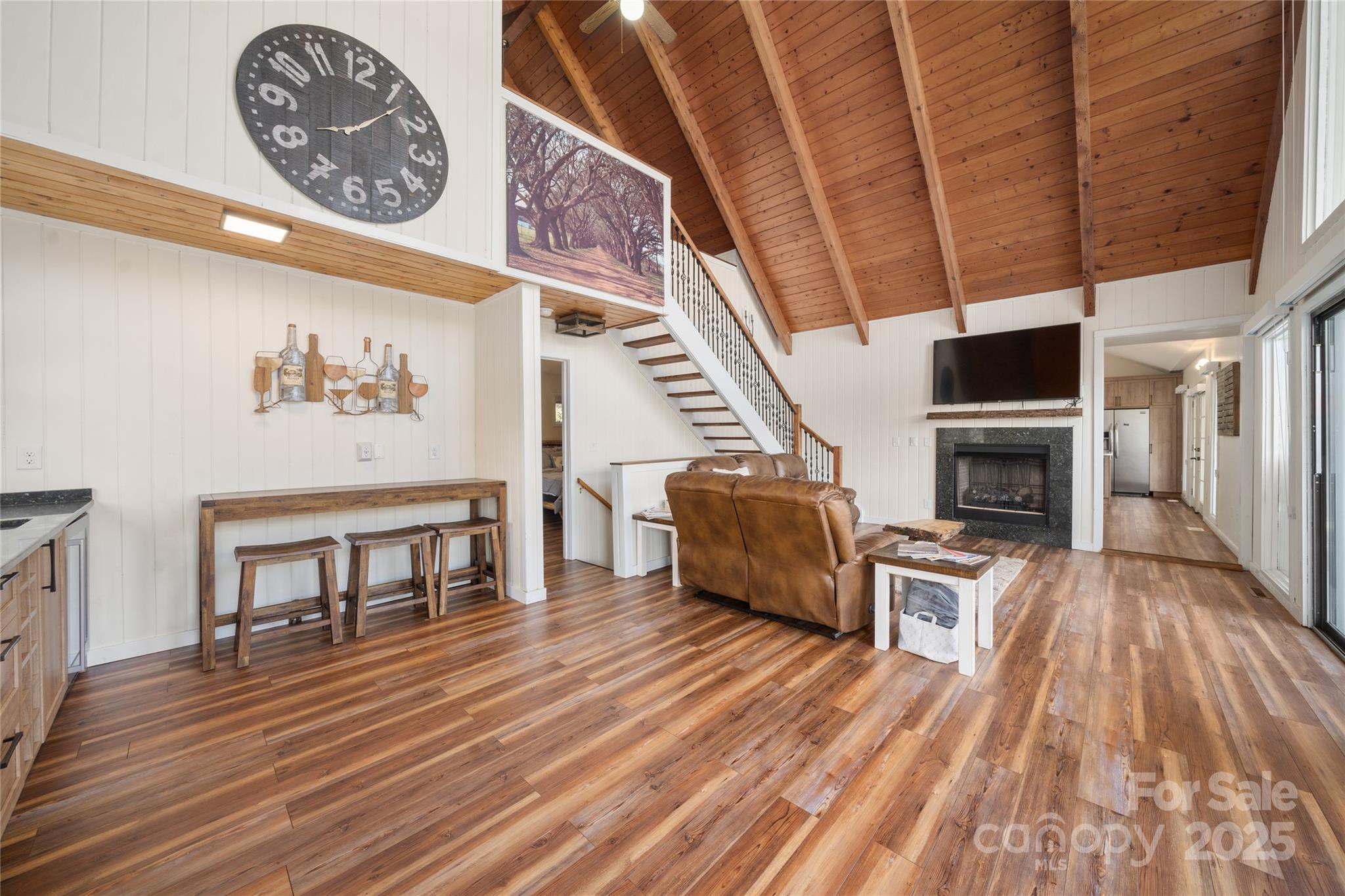 158 Blackberry Lane Property Photo 3