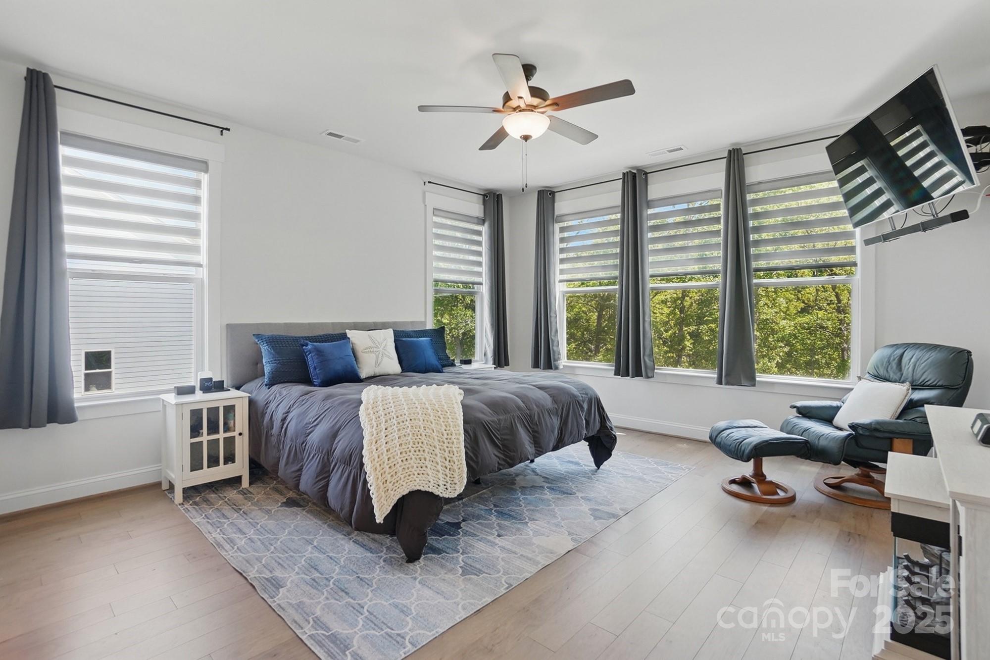 4120 Spring Cove Way Property Photo 17