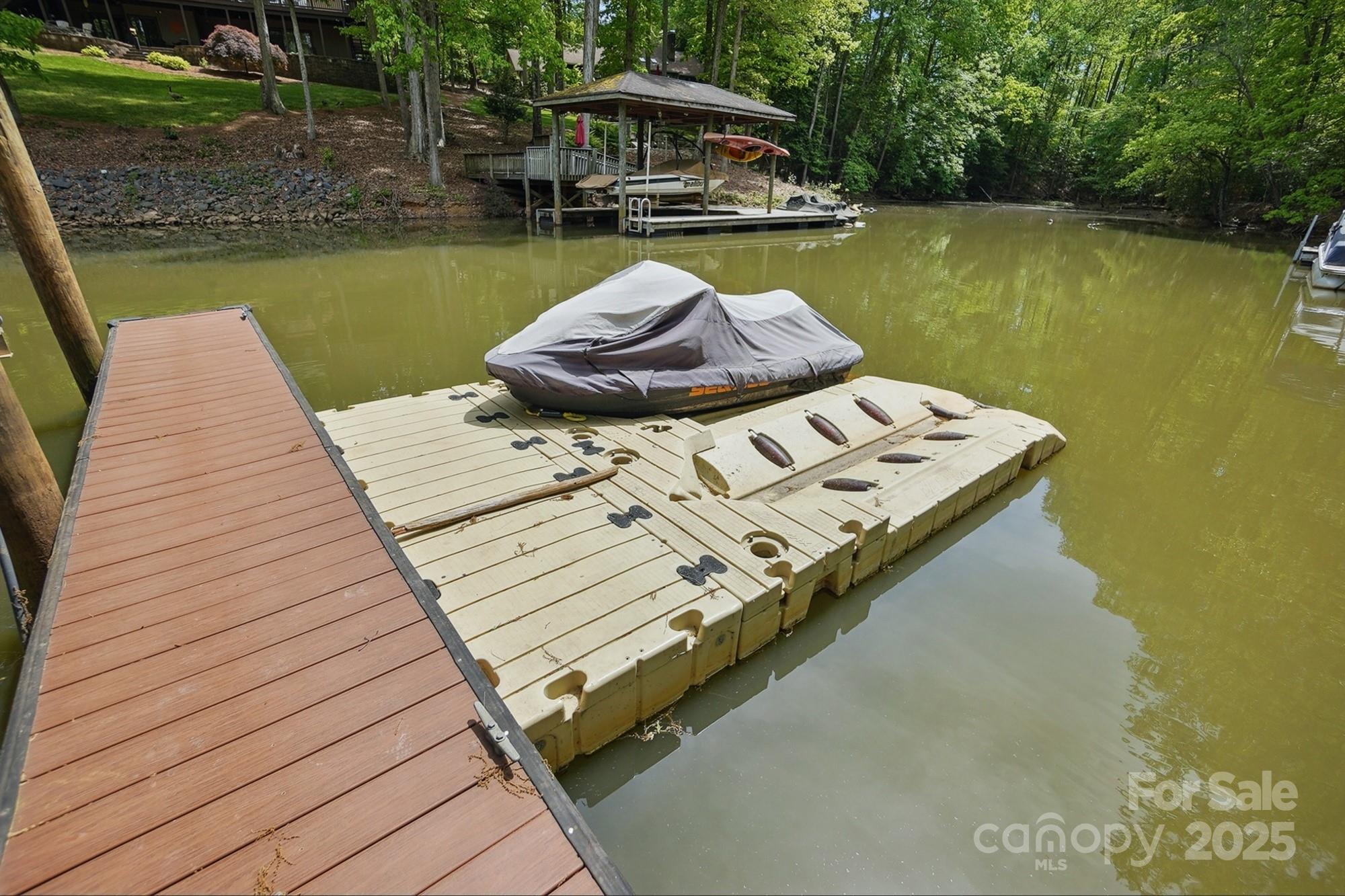 4120 Spring Cove Way Property Photo 41