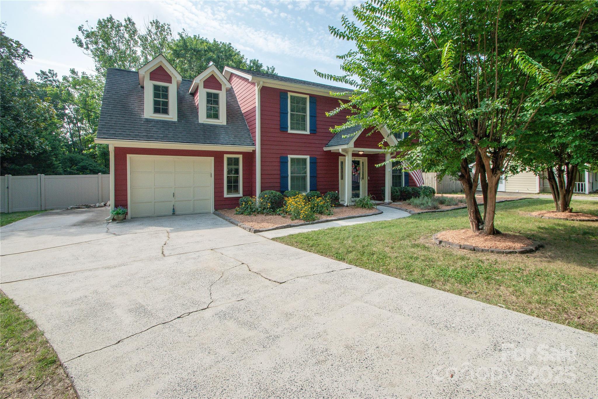 7111 Sythe Court Property Photo 3