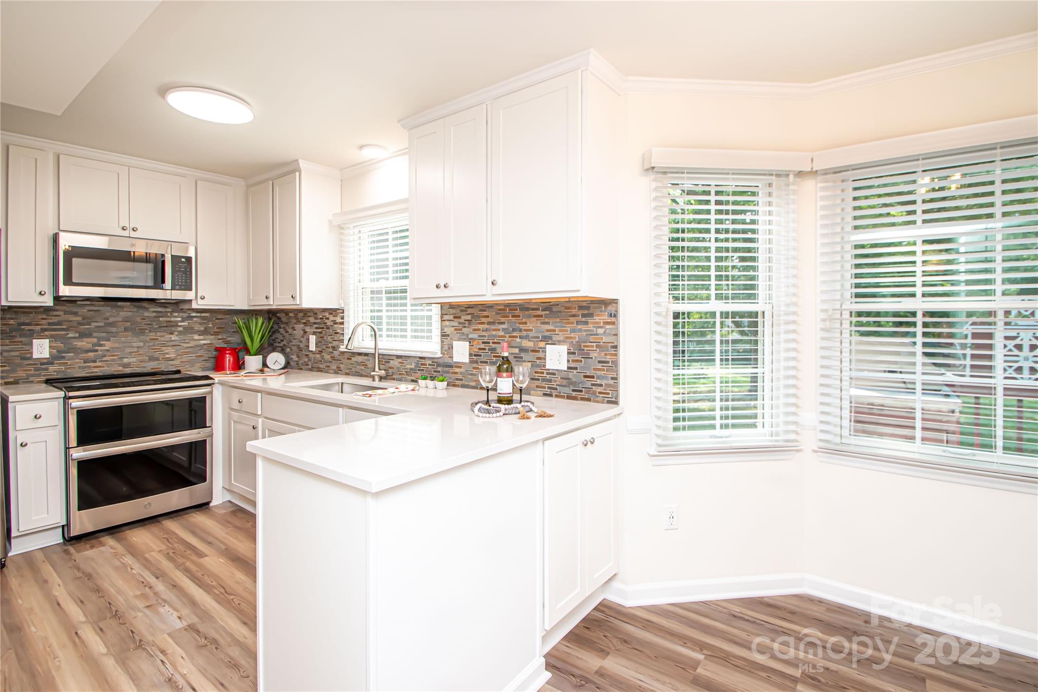 7111 Sythe Court Property Photo 14