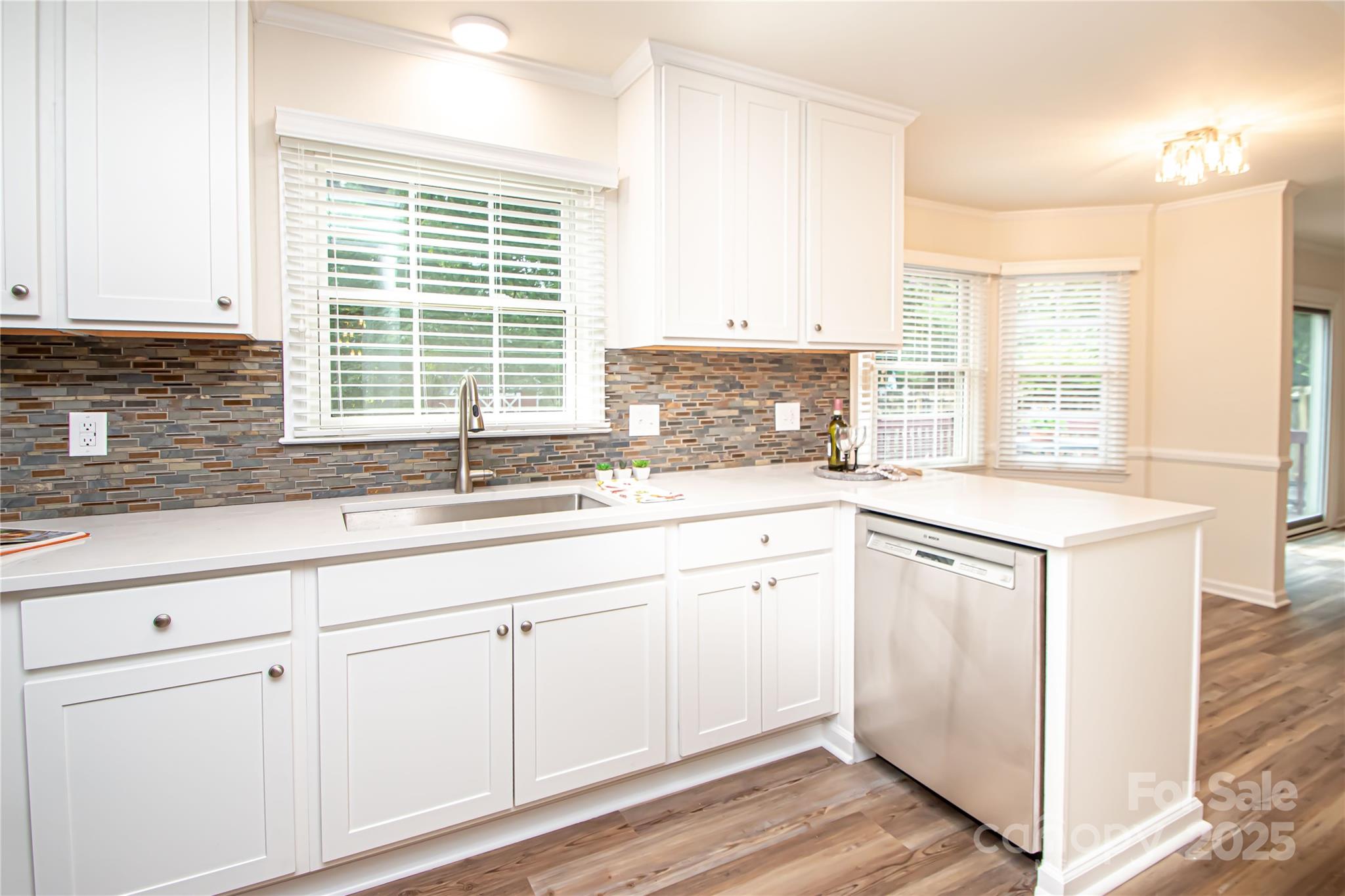 7111 Sythe Court Property Photo 16