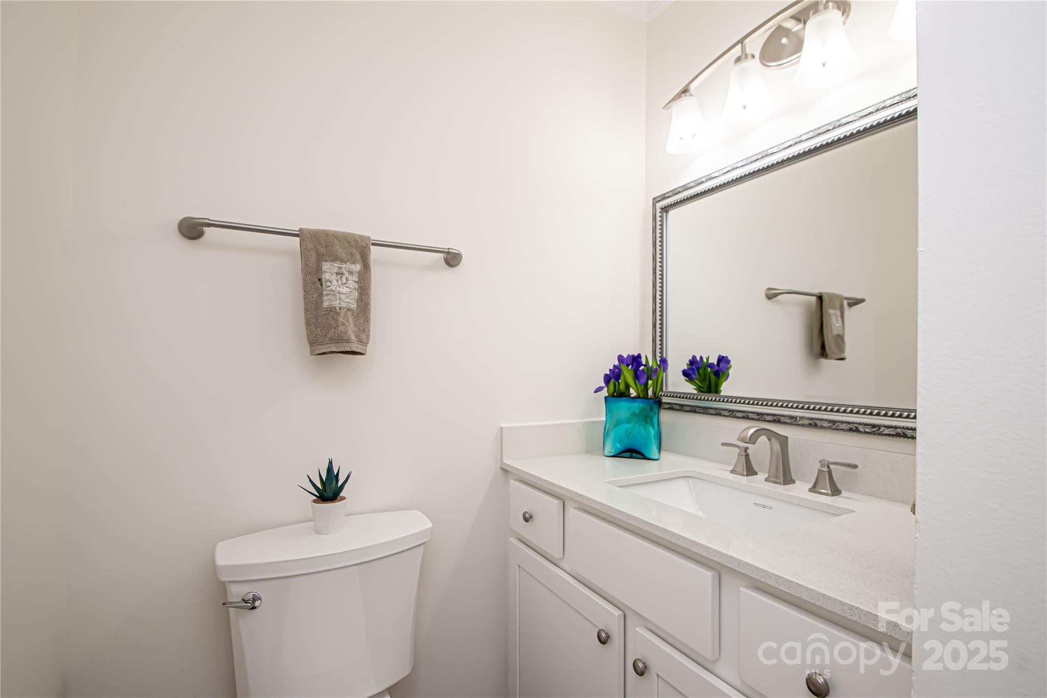 7111 Sythe Court Property Photo 21
