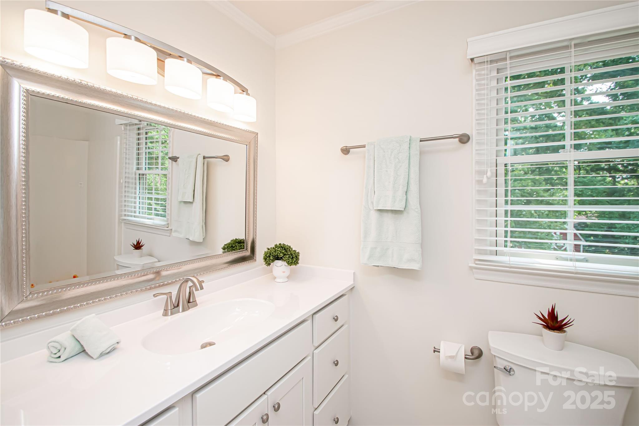 7111 Sythe Court Property Photo 28