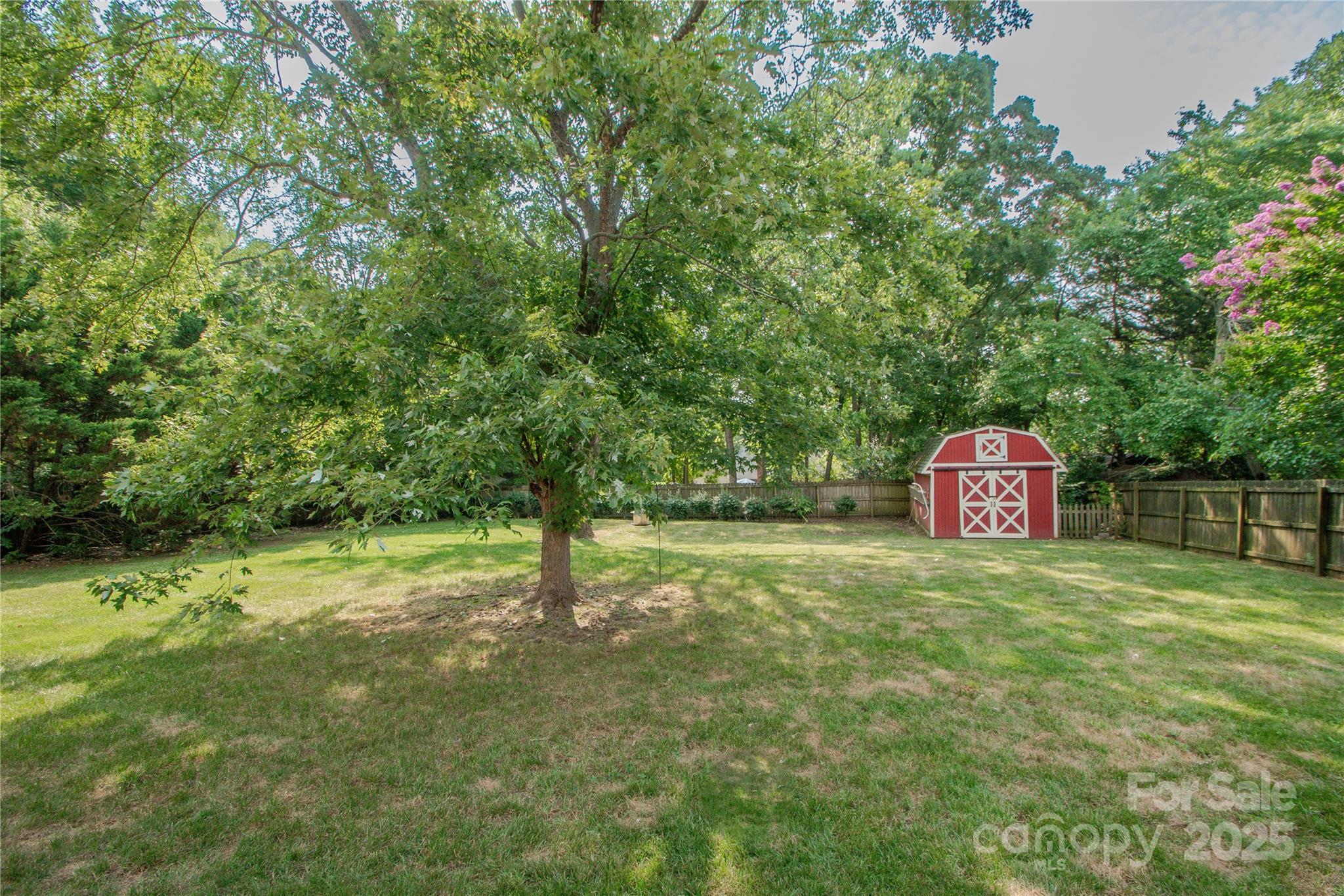 7111 Sythe Court Property Photo 37