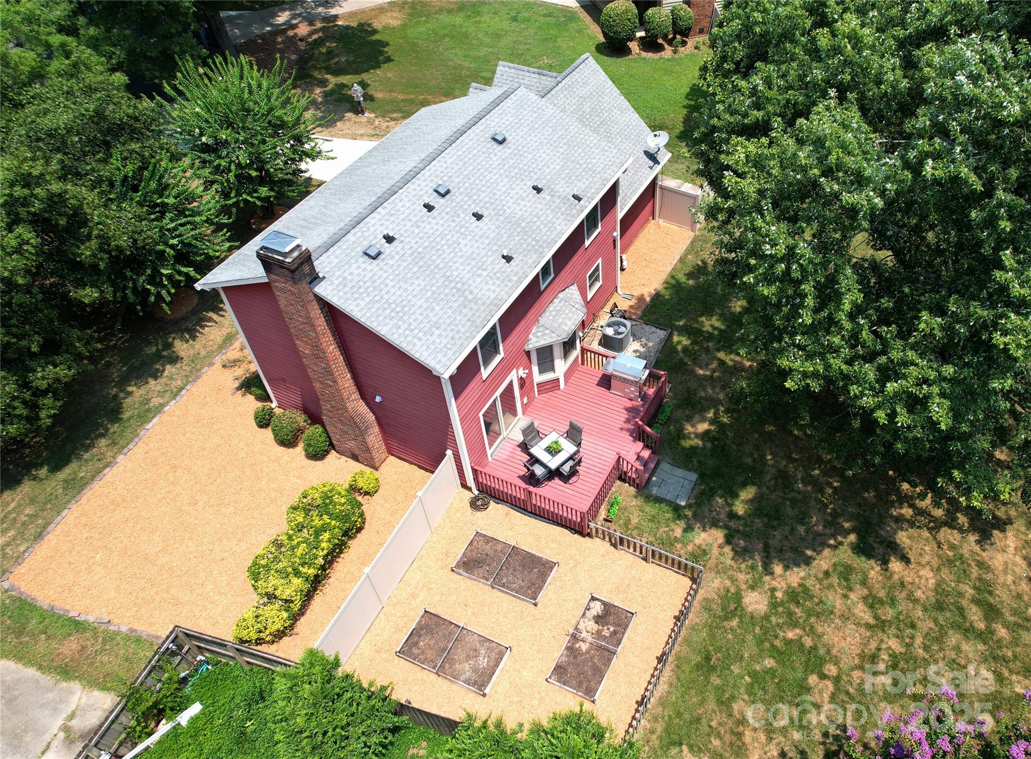7111 Sythe Court Property Photo 38