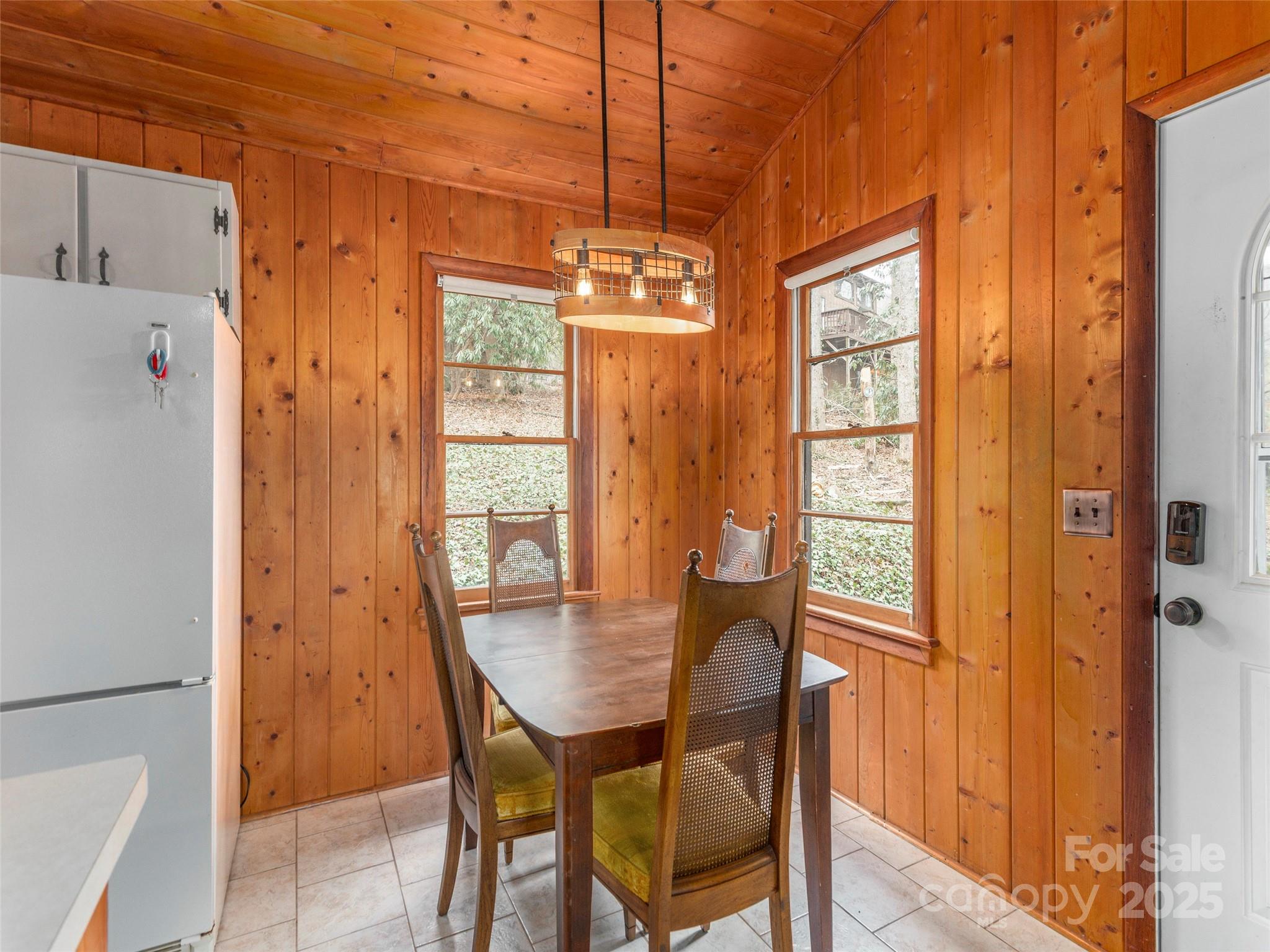 147 Azalea Drive Property Photo 11