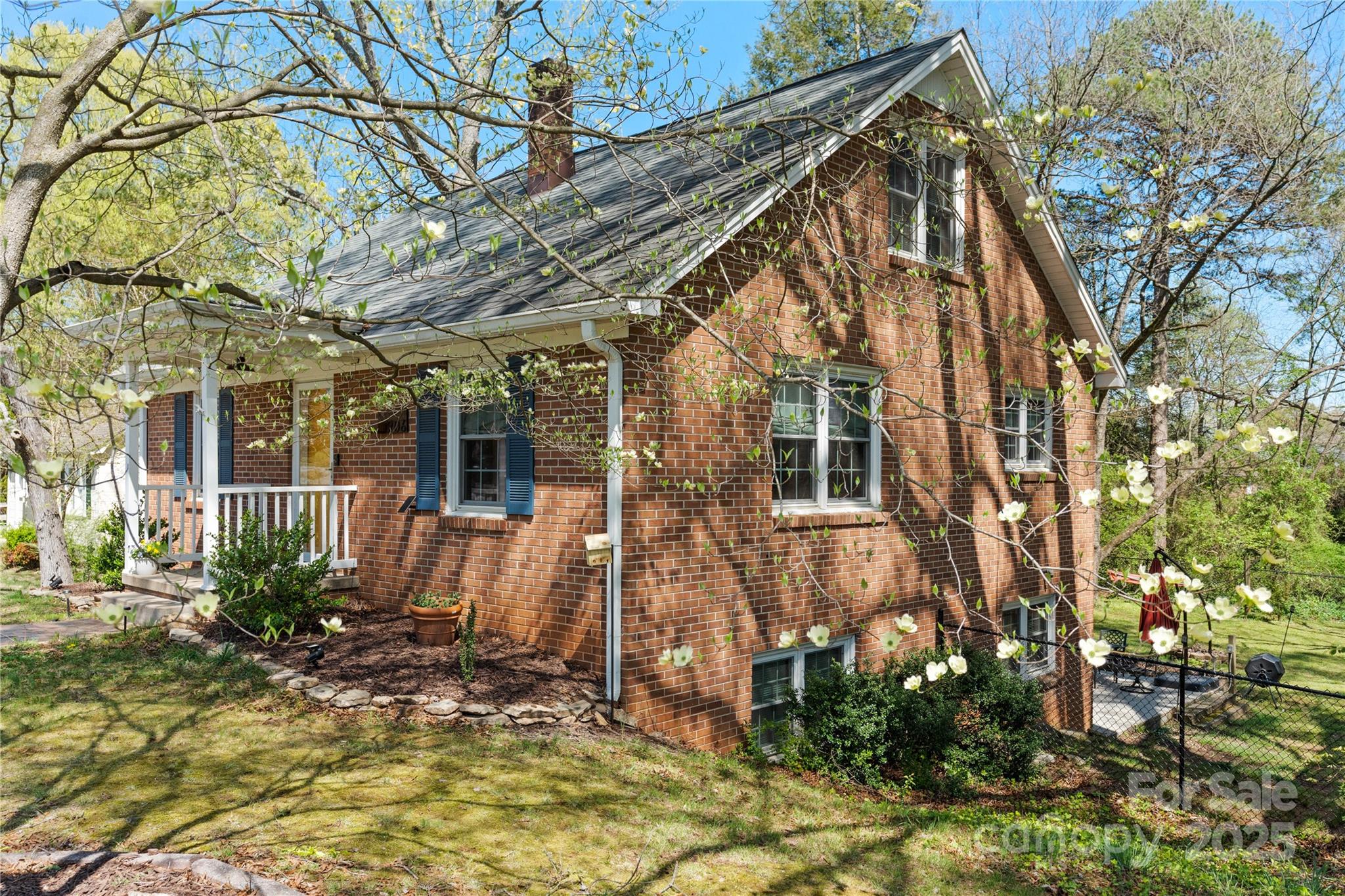 206 23rd Street Property Photo
