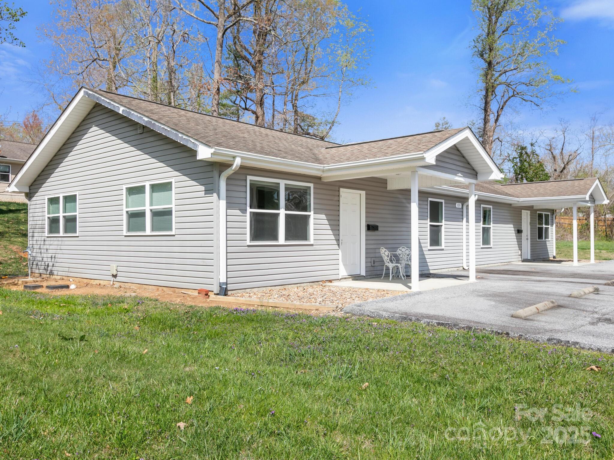 835 3rd Avenue Property Photo 3