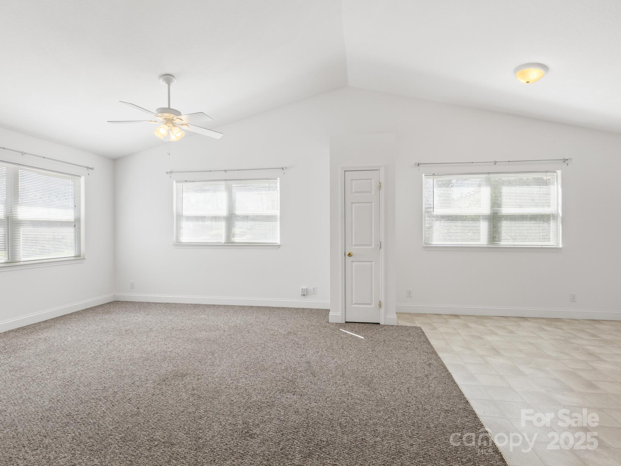 835 3rd Avenue Property Photo 16