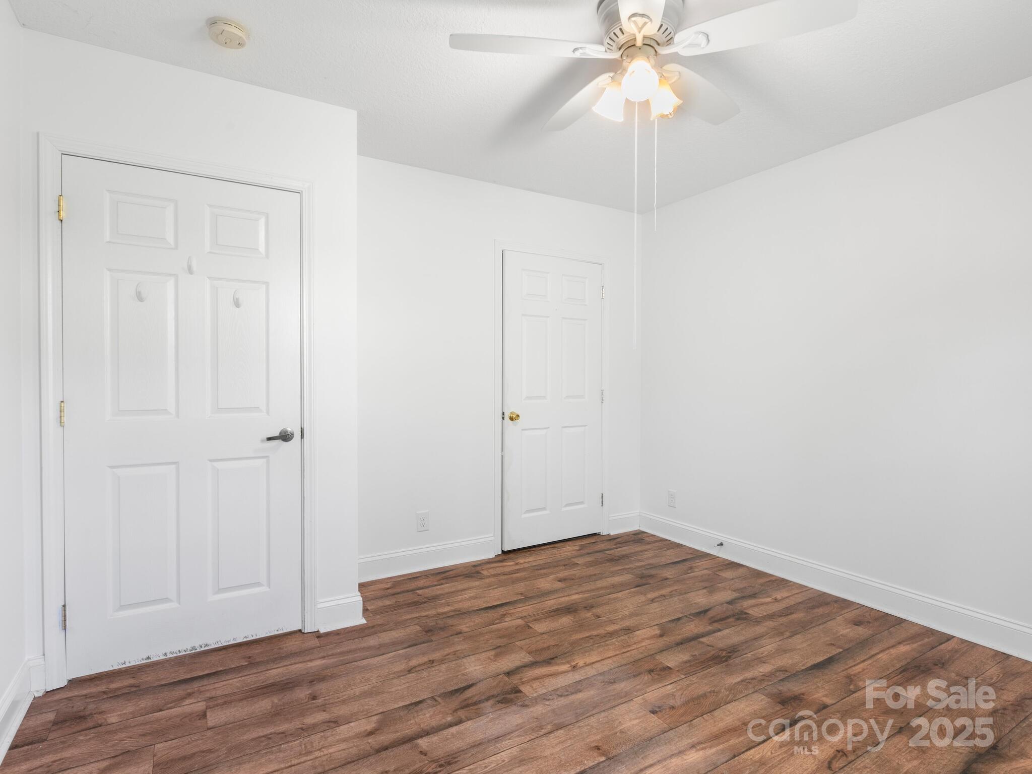 835 3rd Avenue Property Photo 29