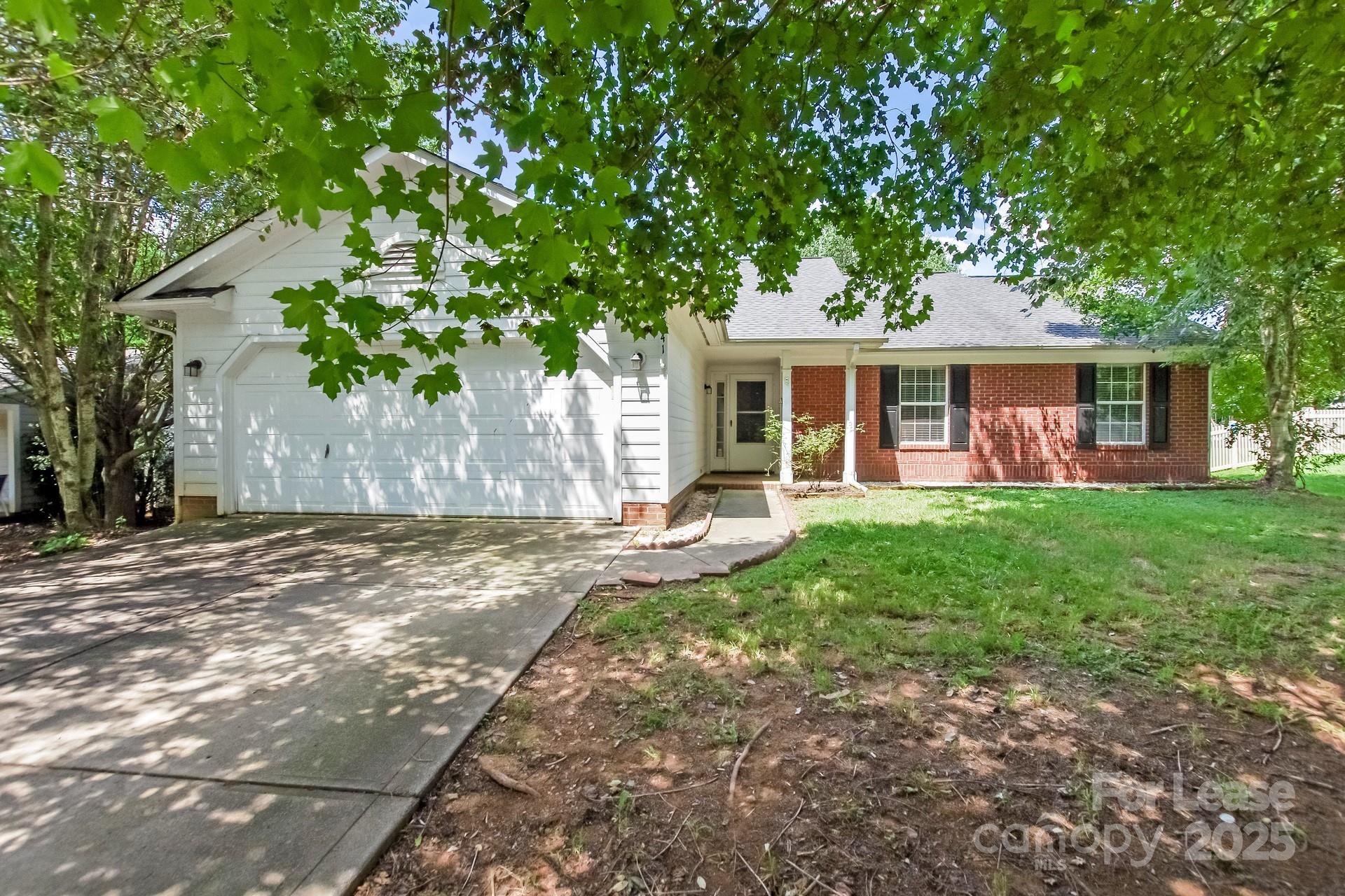 2941 Walsingham Court Property Photo
