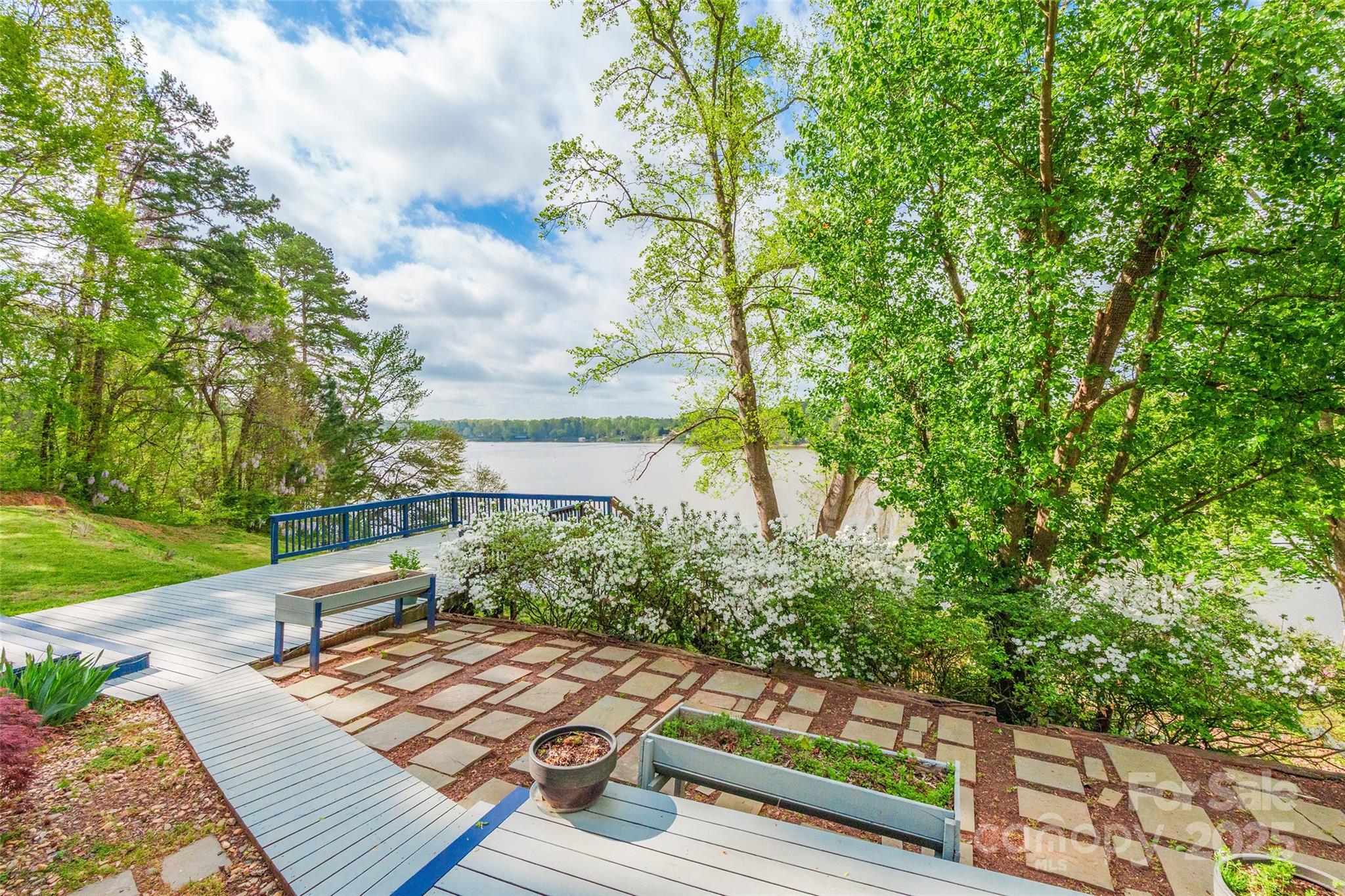 1720 Gaither Road Property Photo