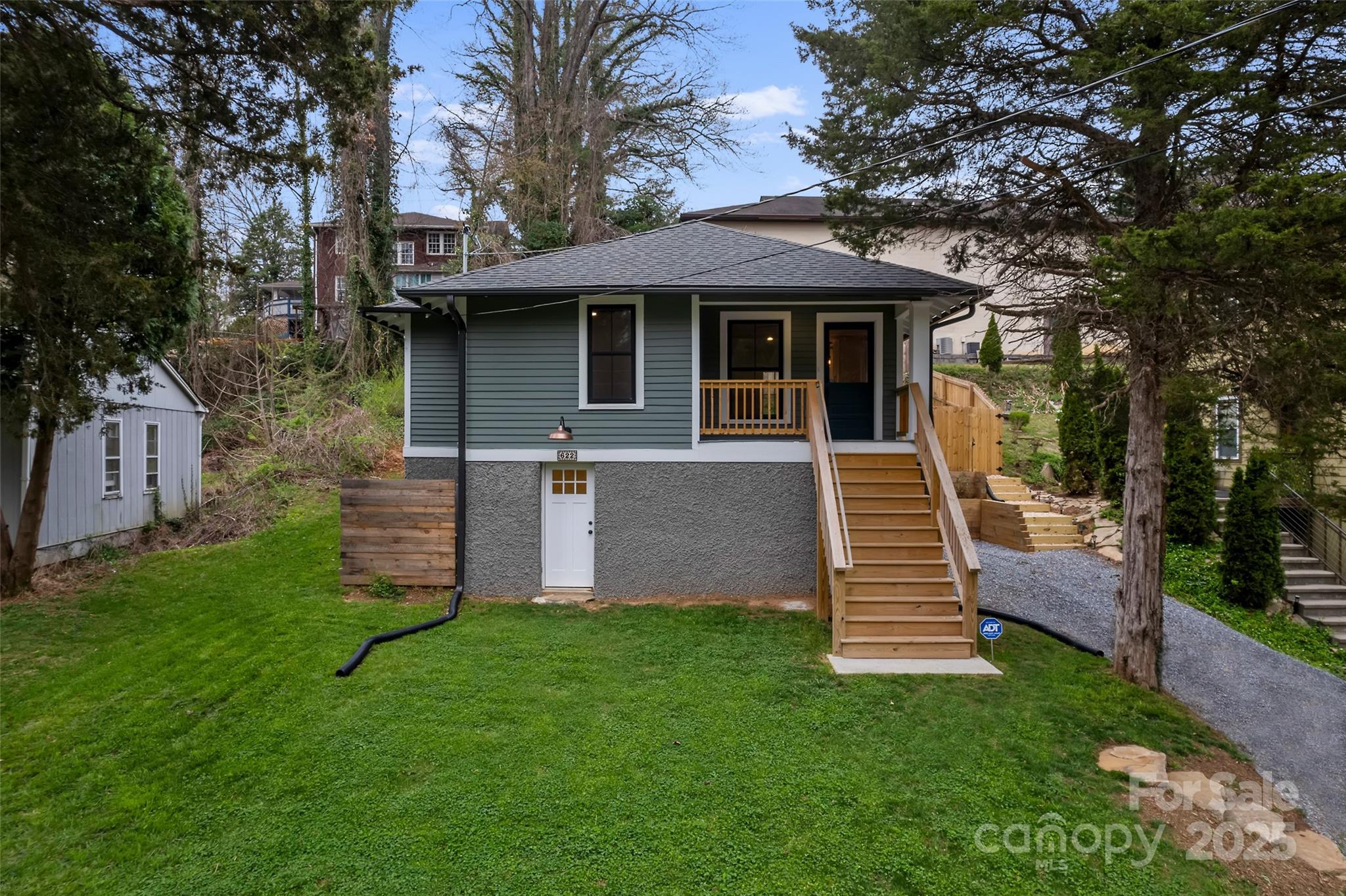622 Reed Street Property Photo 1