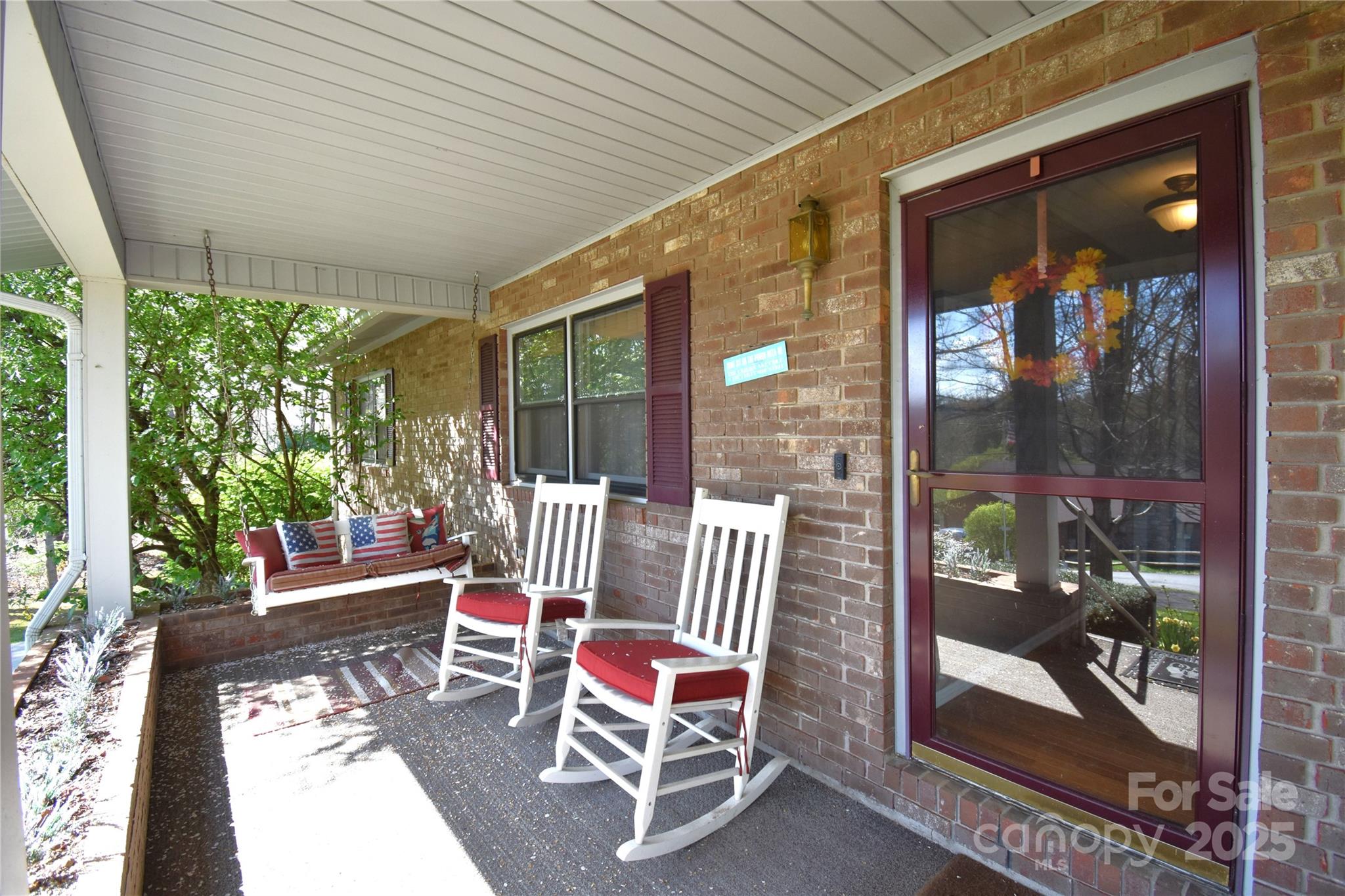 37 Hillside Drive Property Photo