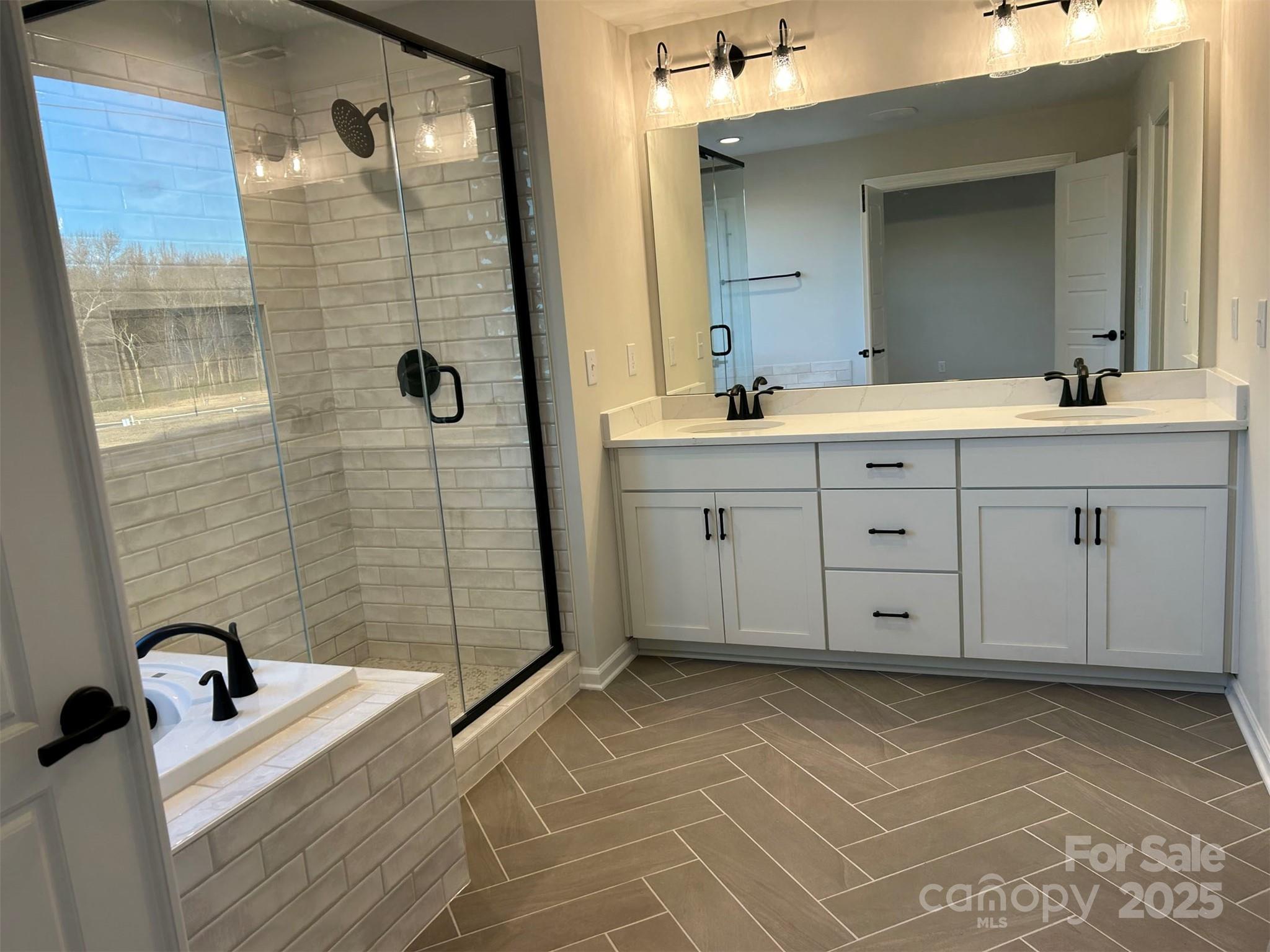 4812 Glen Stripe Drive Cal0035 Property Photo 21