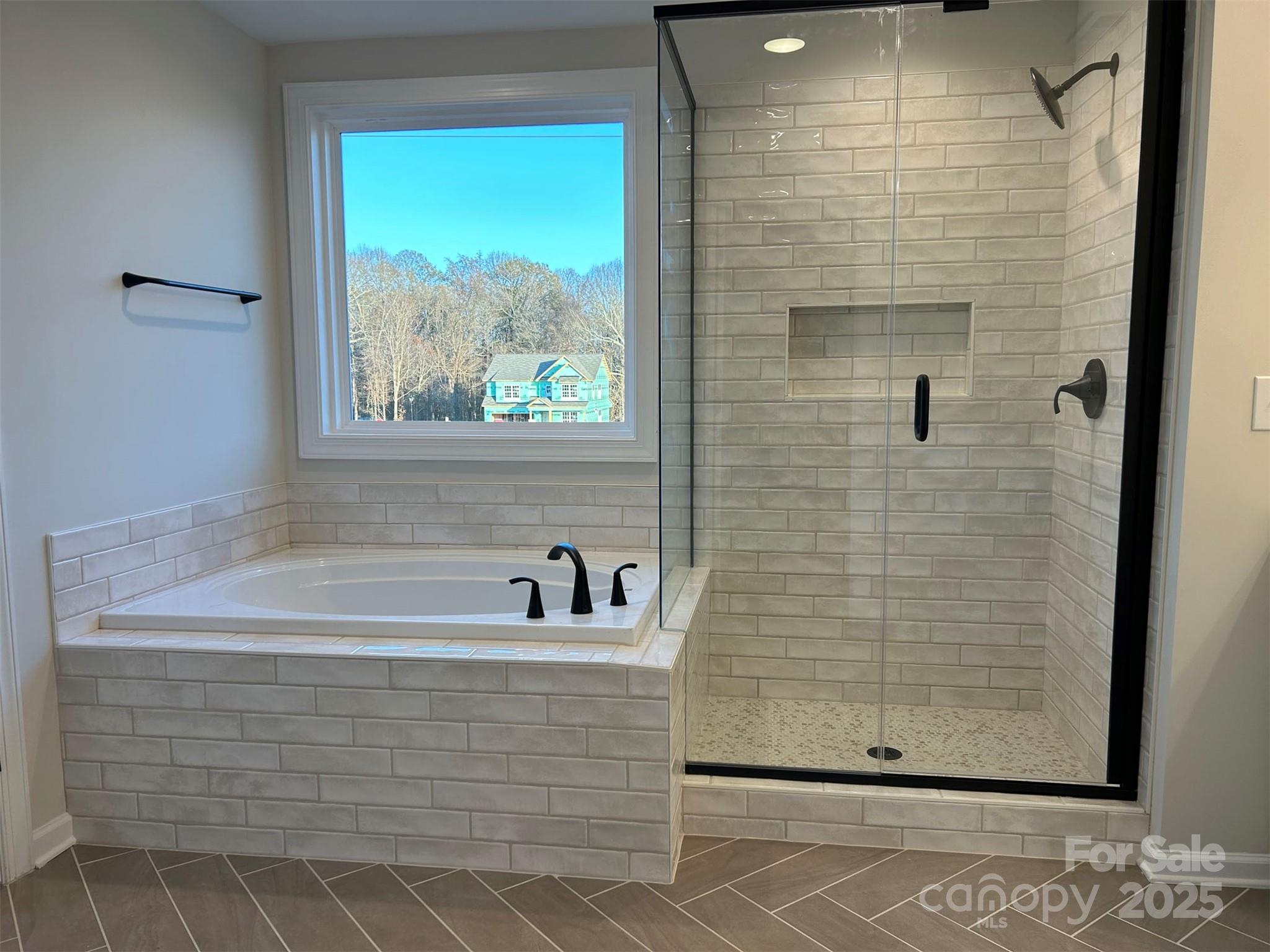 4812 Glen Stripe Drive Cal0035 Property Photo 22