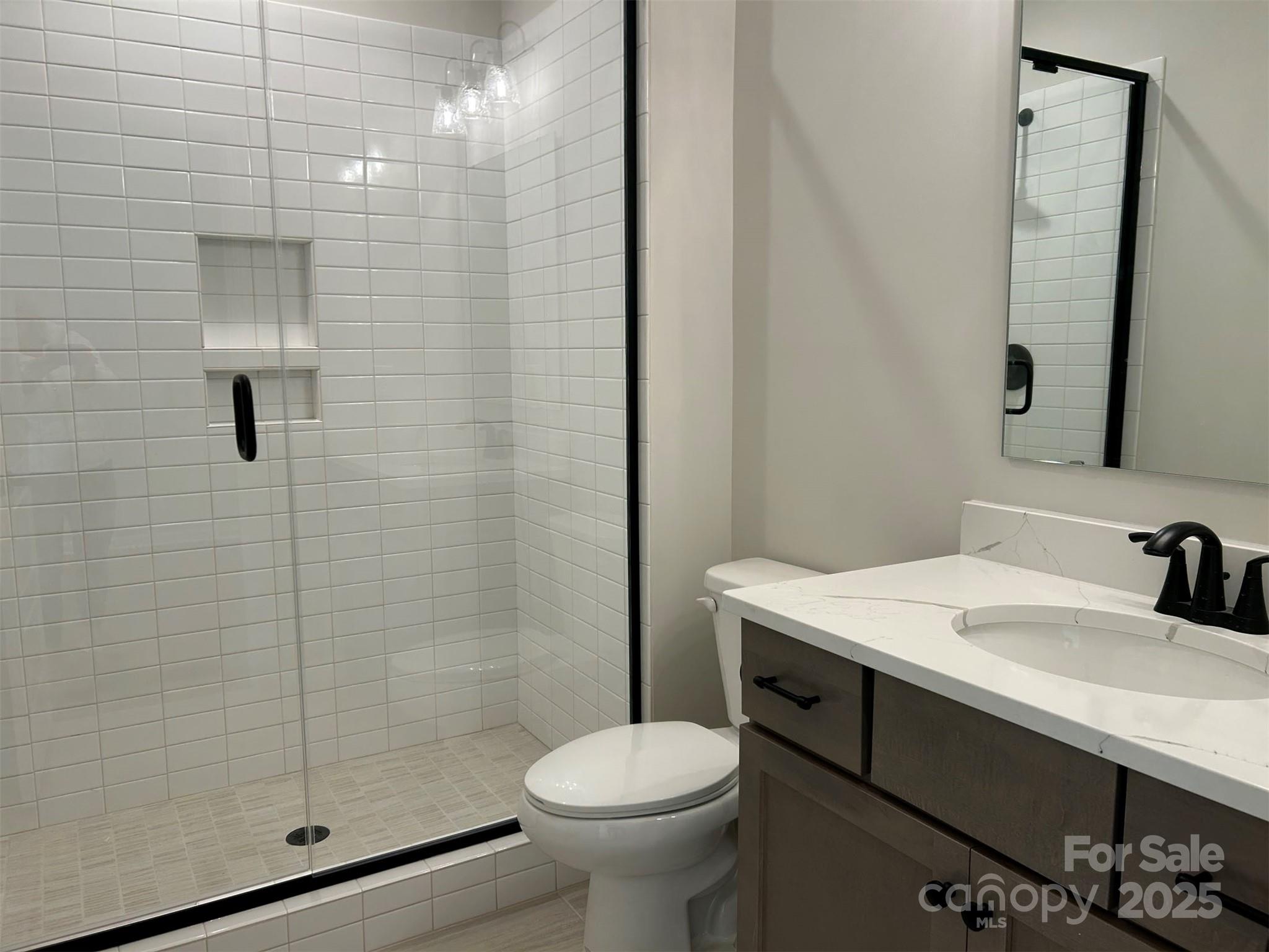 4812 Glen Stripe Drive Cal0035 Property Photo 27