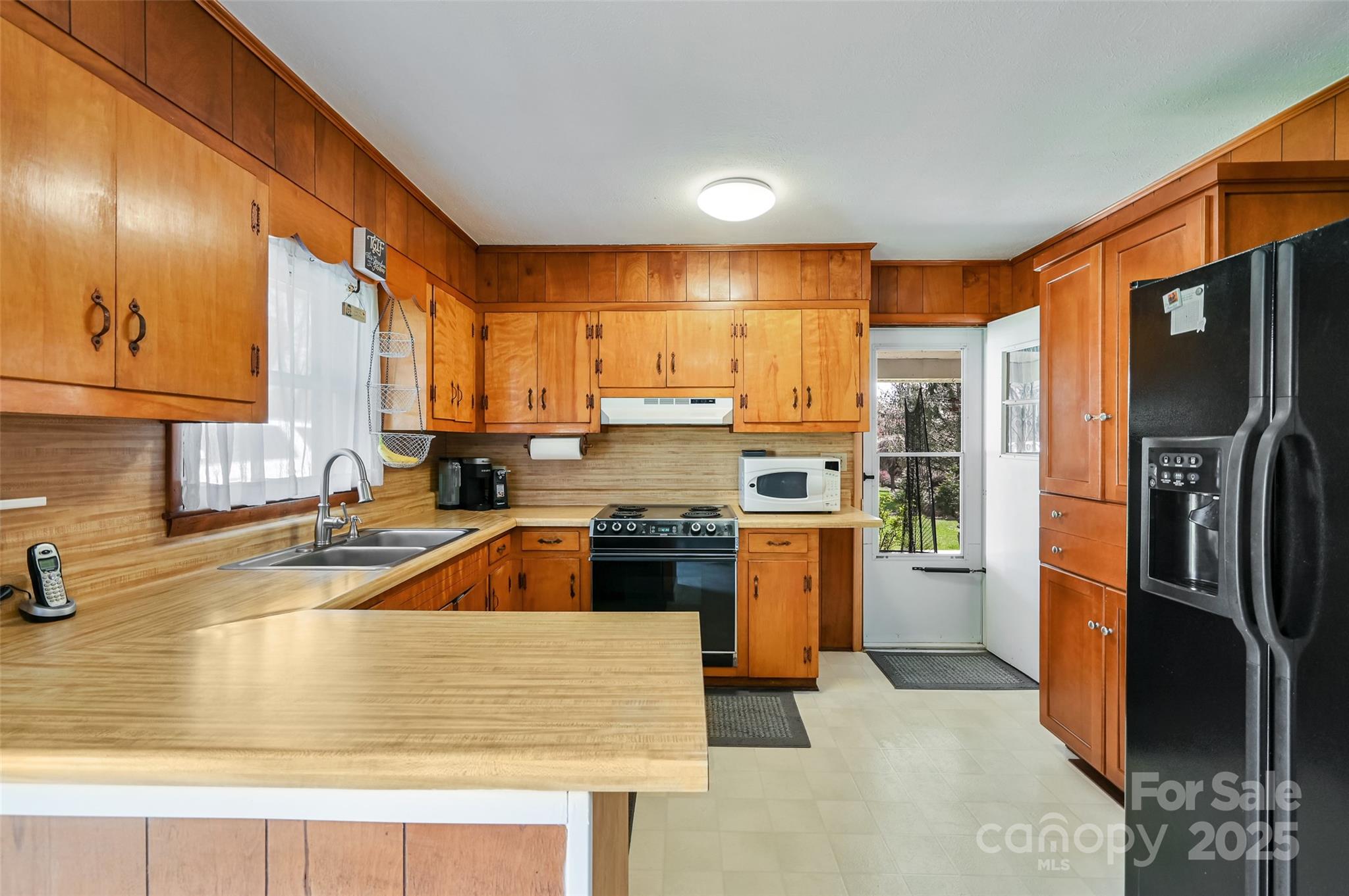 29 Delta Drive Property Photo 6