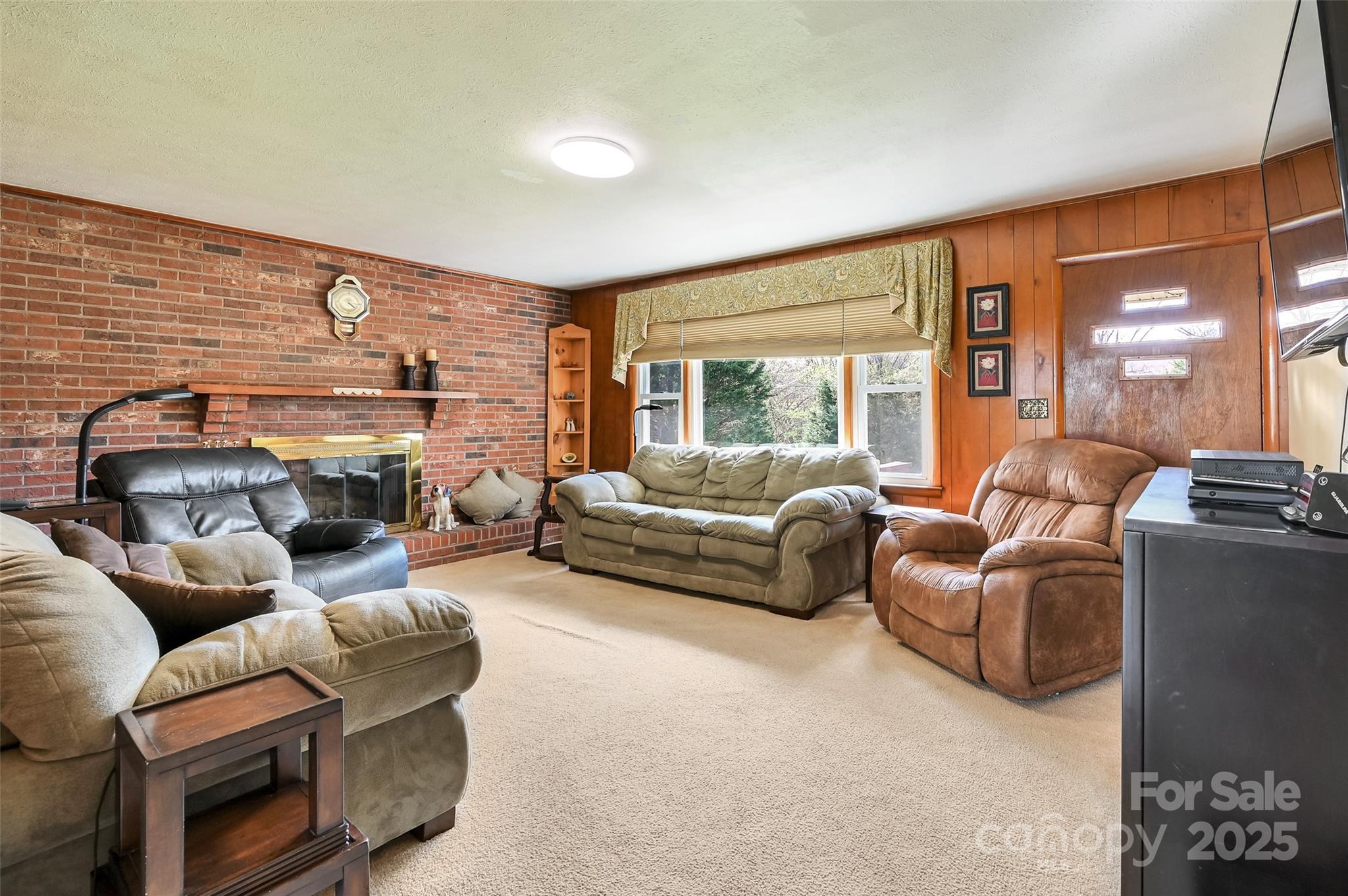 29 Delta Drive Property Photo 8