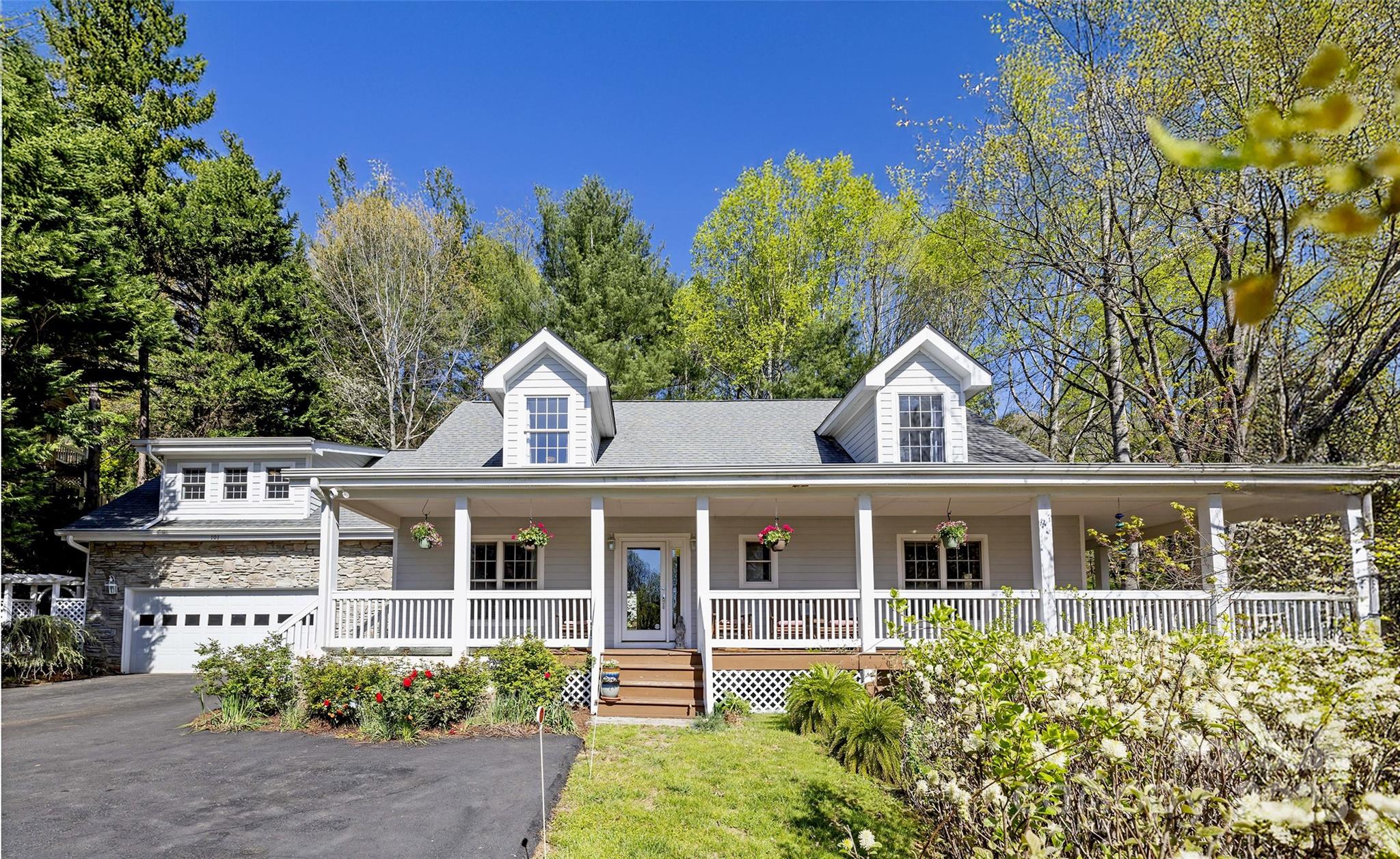 101 Skyview Drive Property Photo