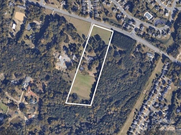 1422 Sunset Road Property Photo 1