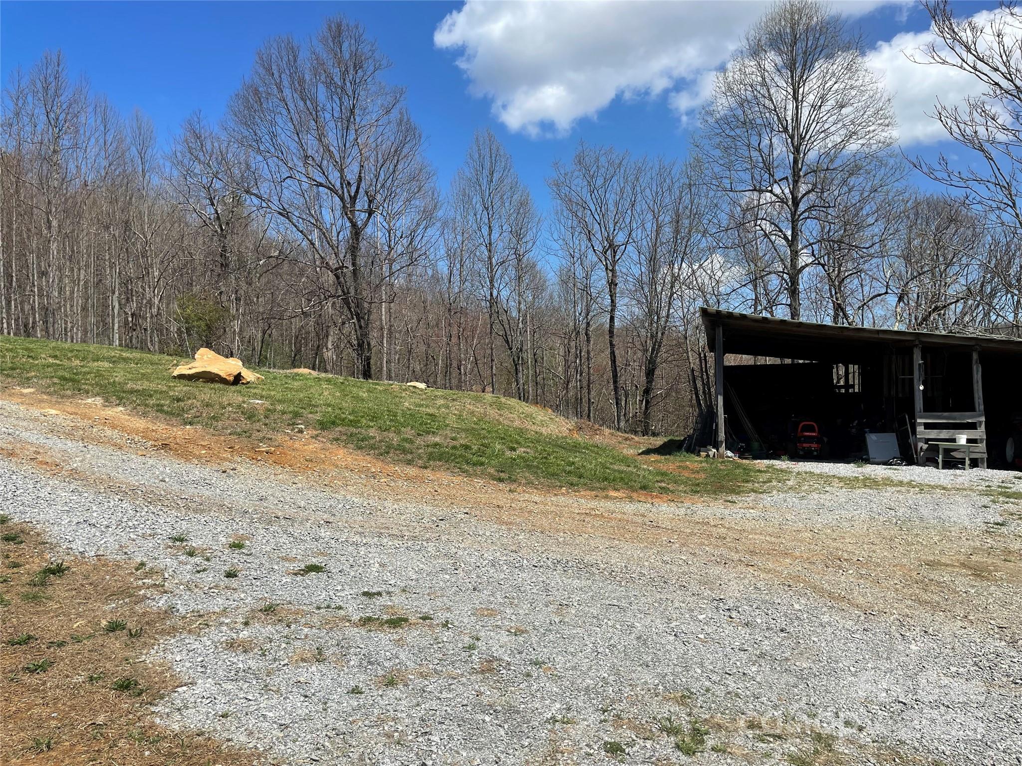 108 Blessed Valley Drive Property Photo 24