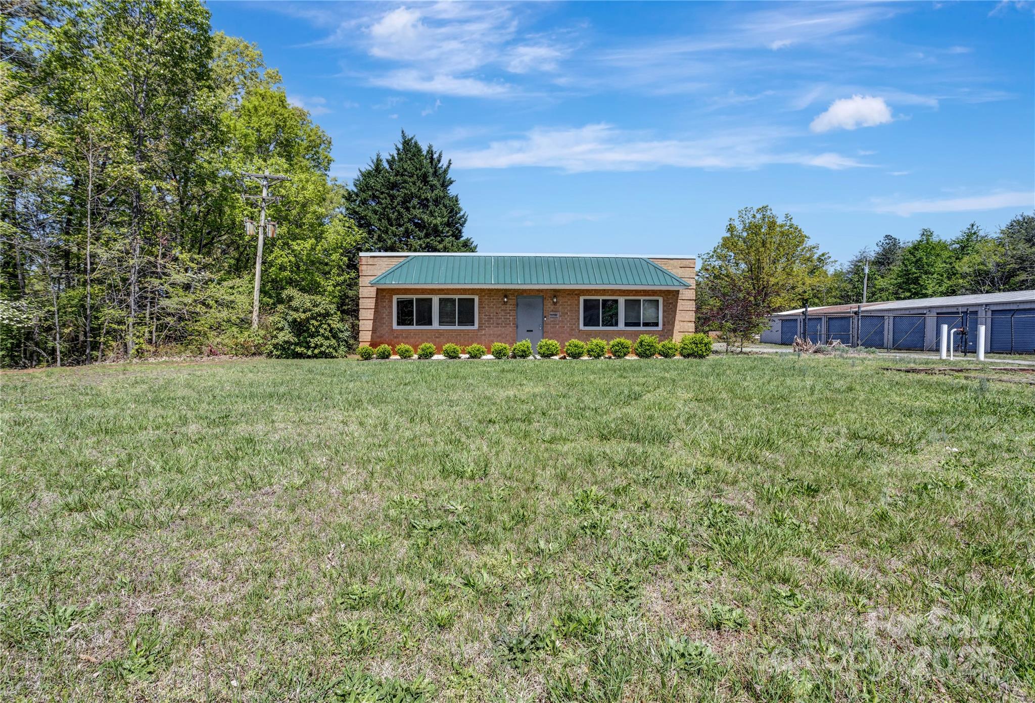 5706 Dallas Cherryville Highway Property Photo 2