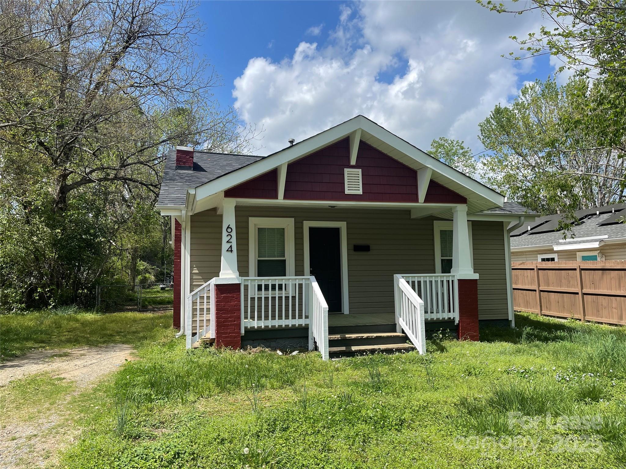 624 Pinoca Road Property Photo
