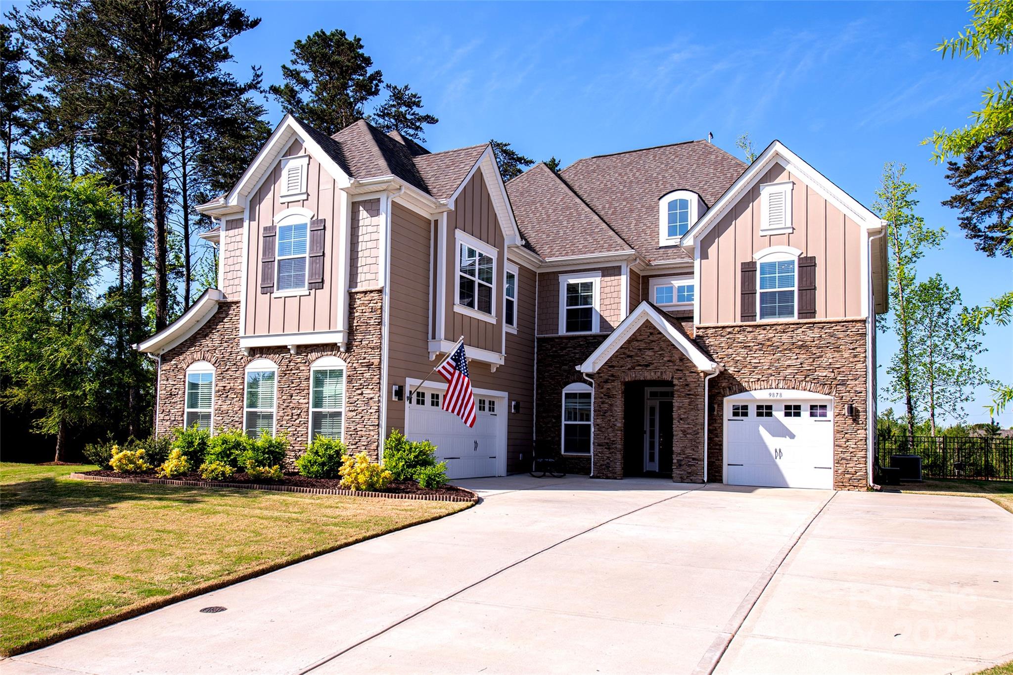 9878 Verdun Court Property Photo
