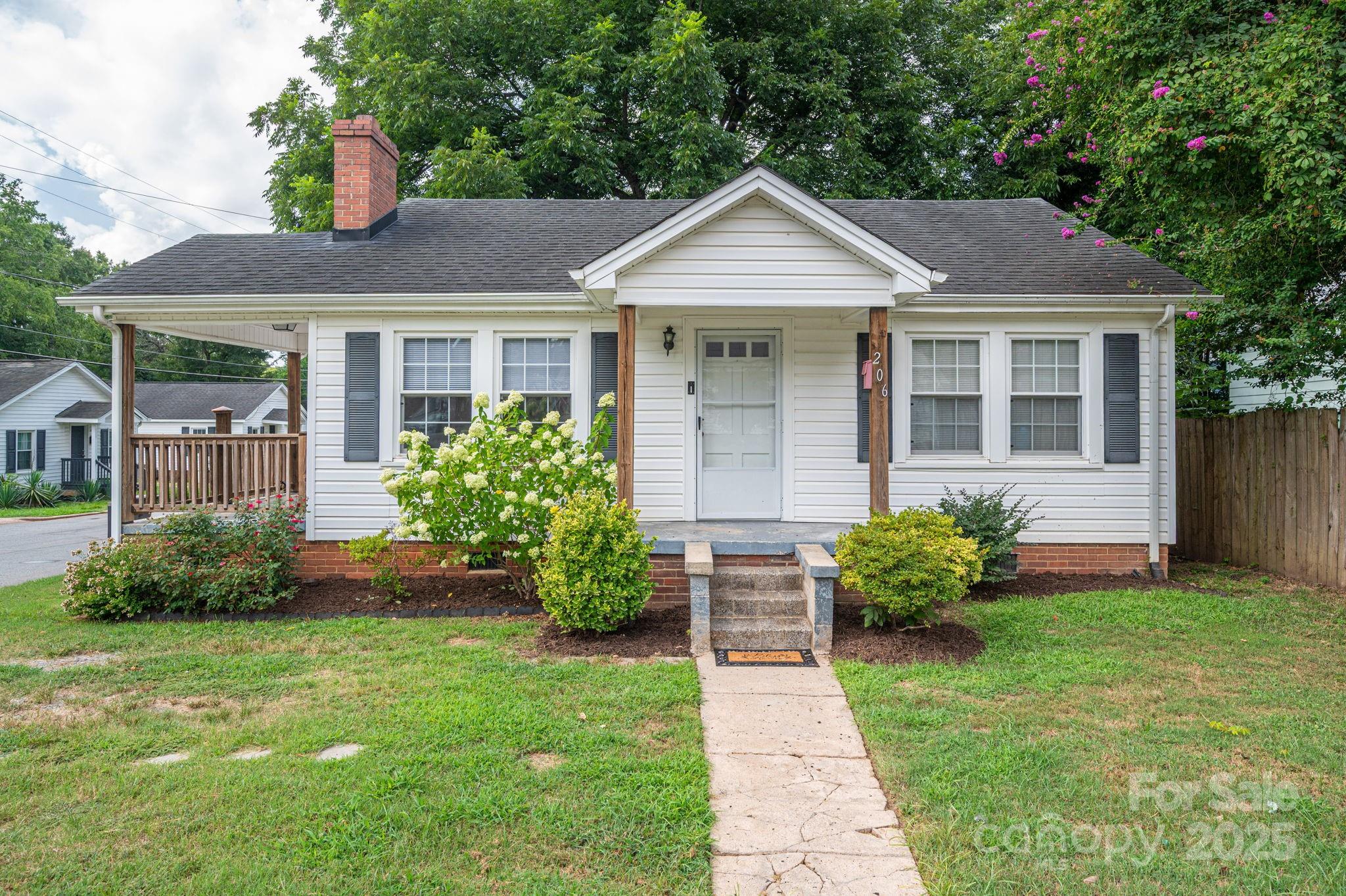 206 Sacco Street Property Photo 1