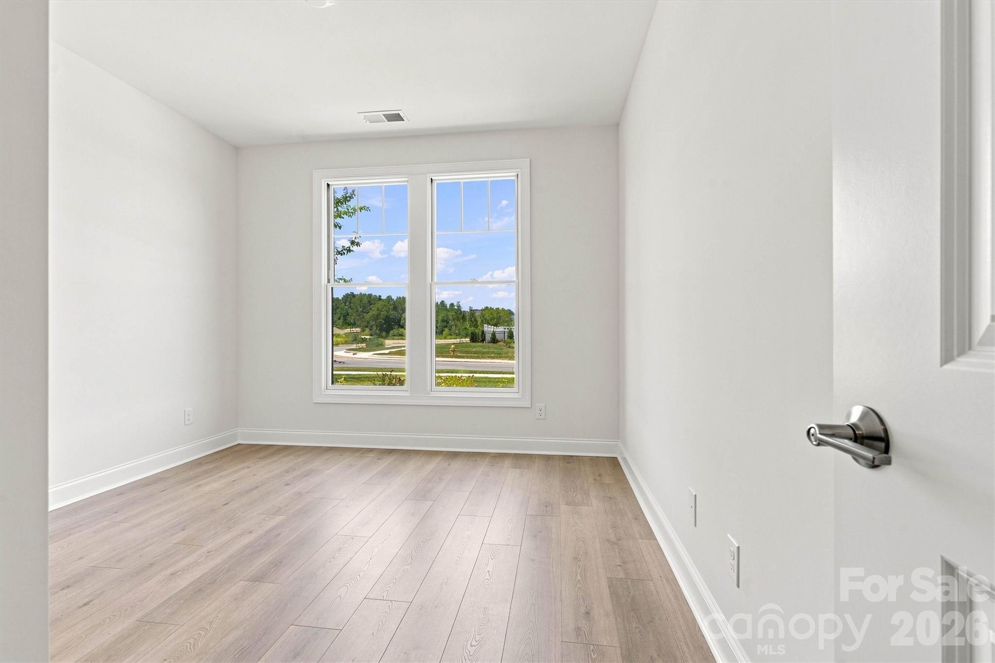 4185 Creek Bridge Circle 45 Property Photo 27