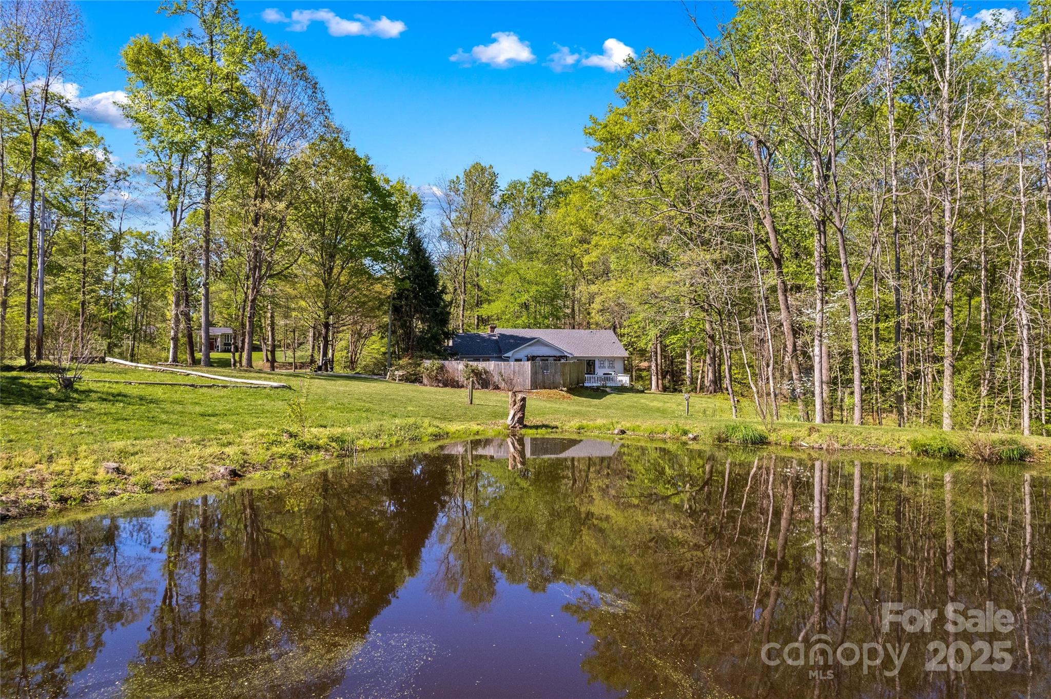 927 Smith Road Property Photo 37