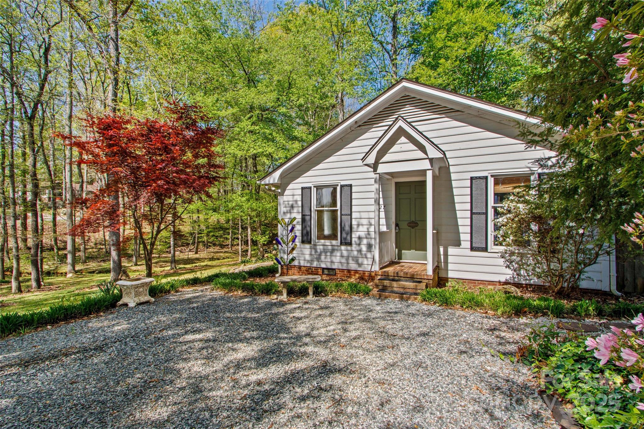 927 Smith Road Property Photo 43