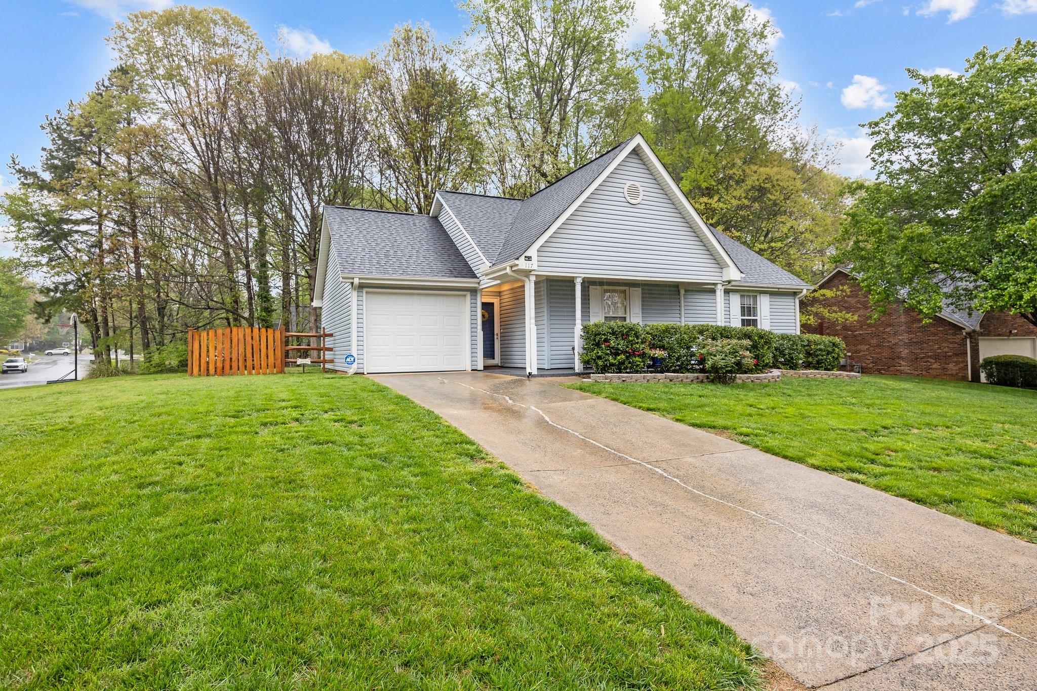 117 Heath Lane Property Photo