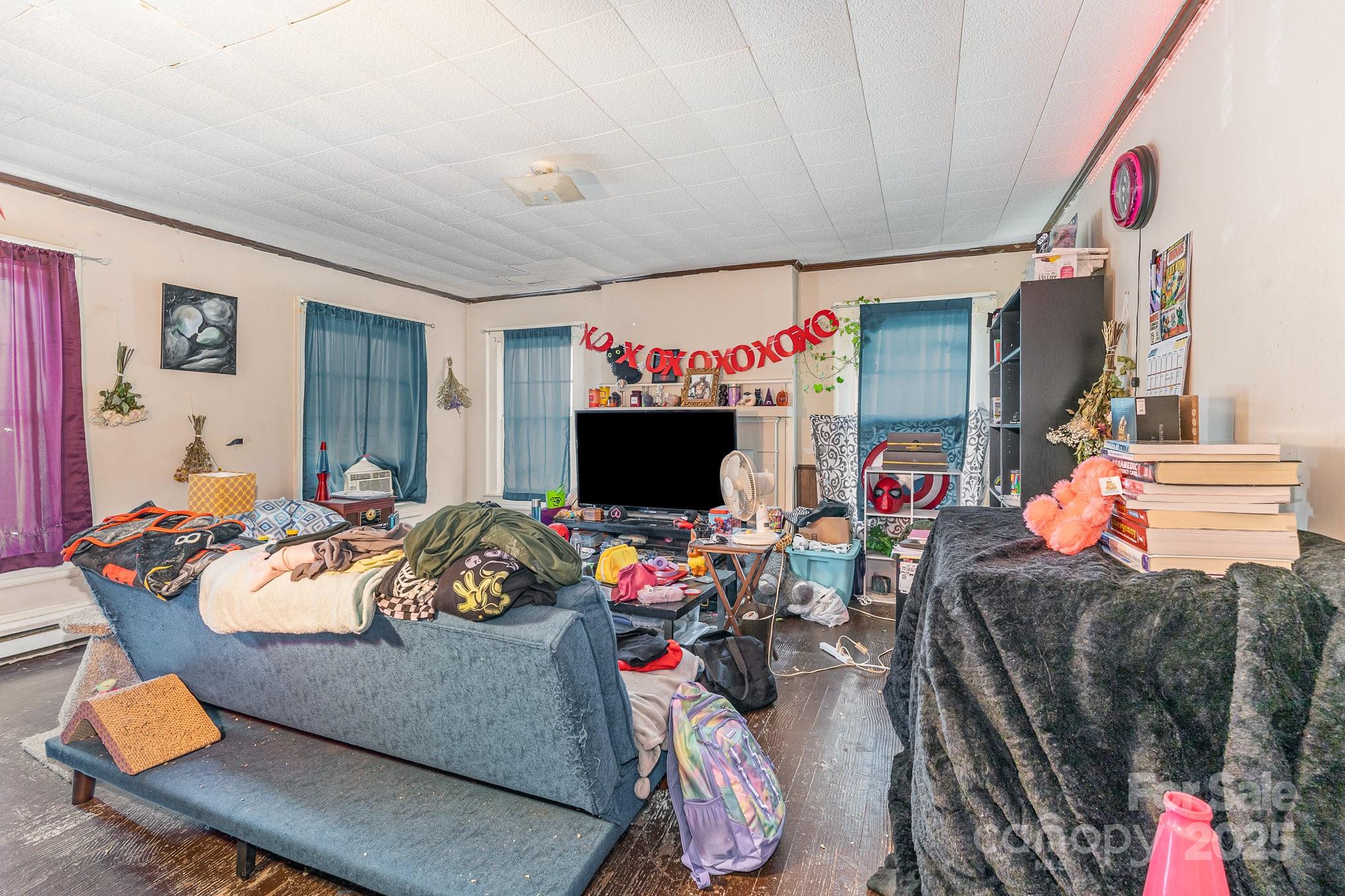 604 Wentworth Street Property Photo 18