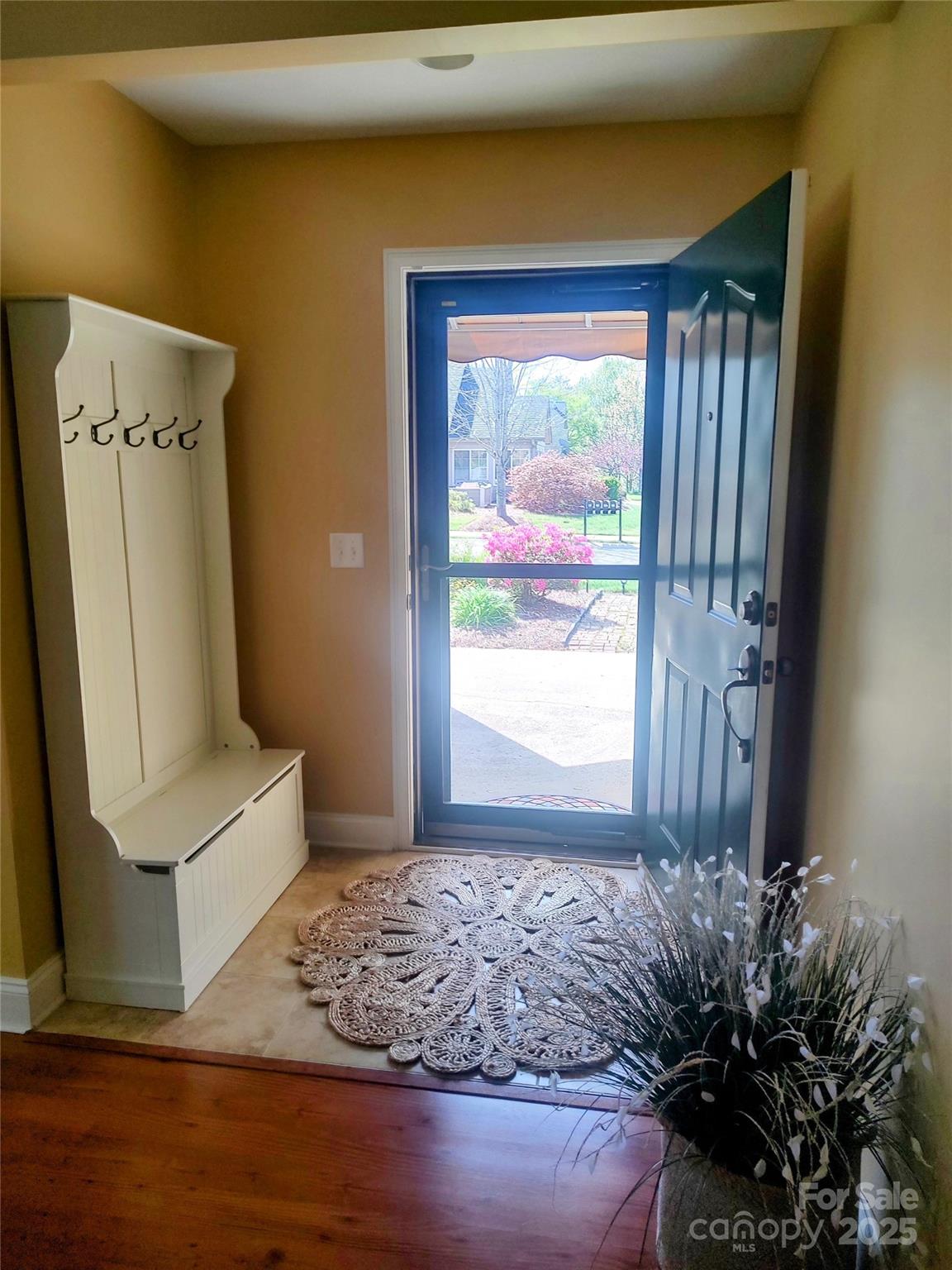 811 Wynnshire Drive A Property Photo 4