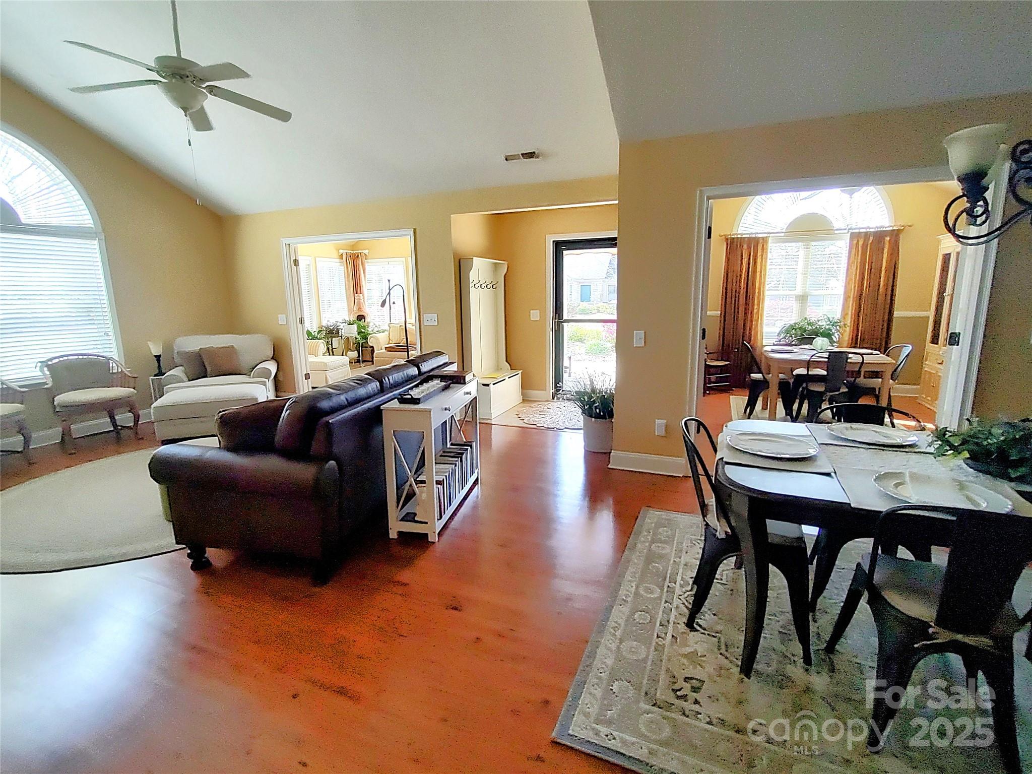 811 Wynnshire Drive A Property Photo 11